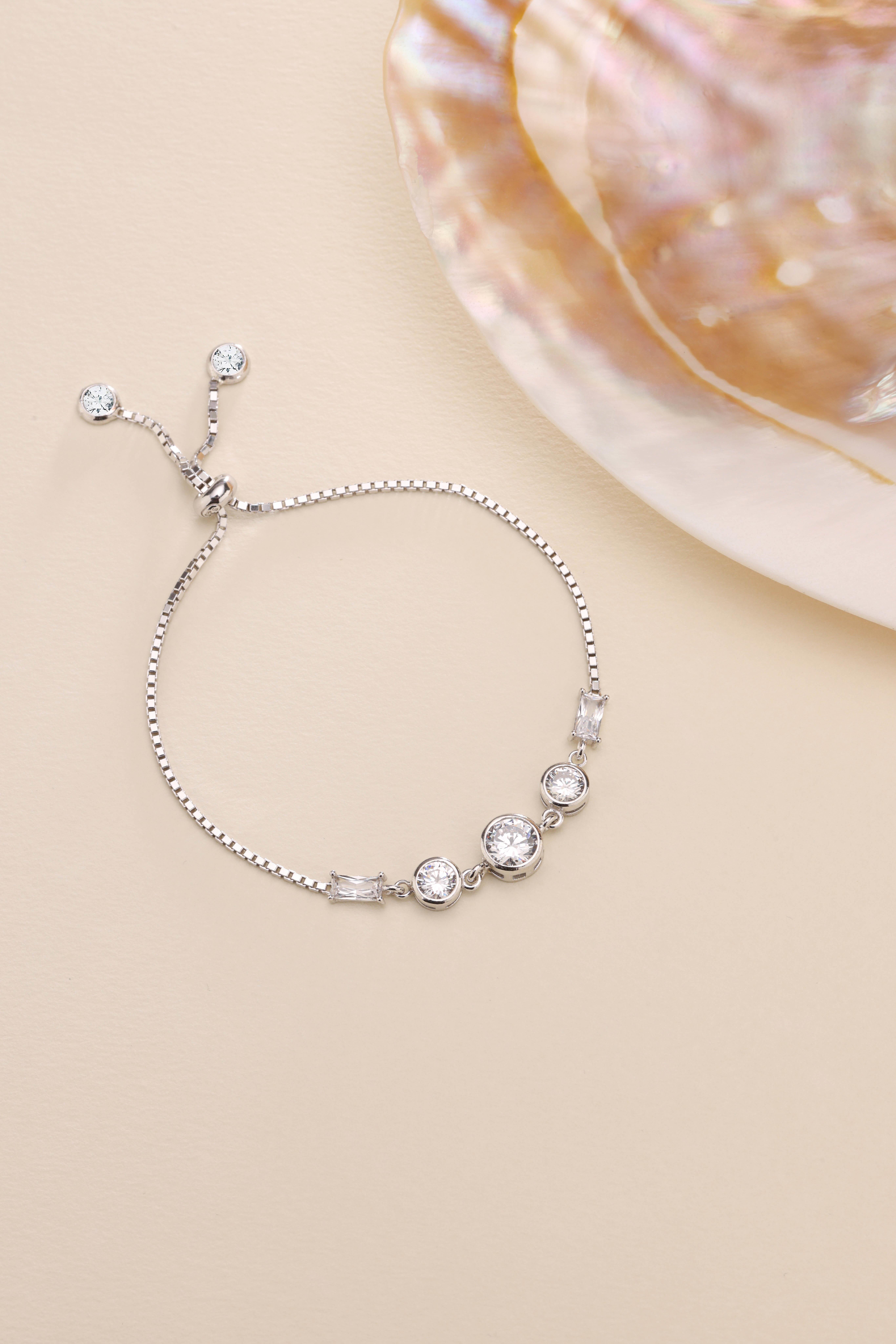 925 Ayar Gümüş Rodyum Kaplama Ayarlanabilir Asansörlü Üçtaş Model Bileklik 