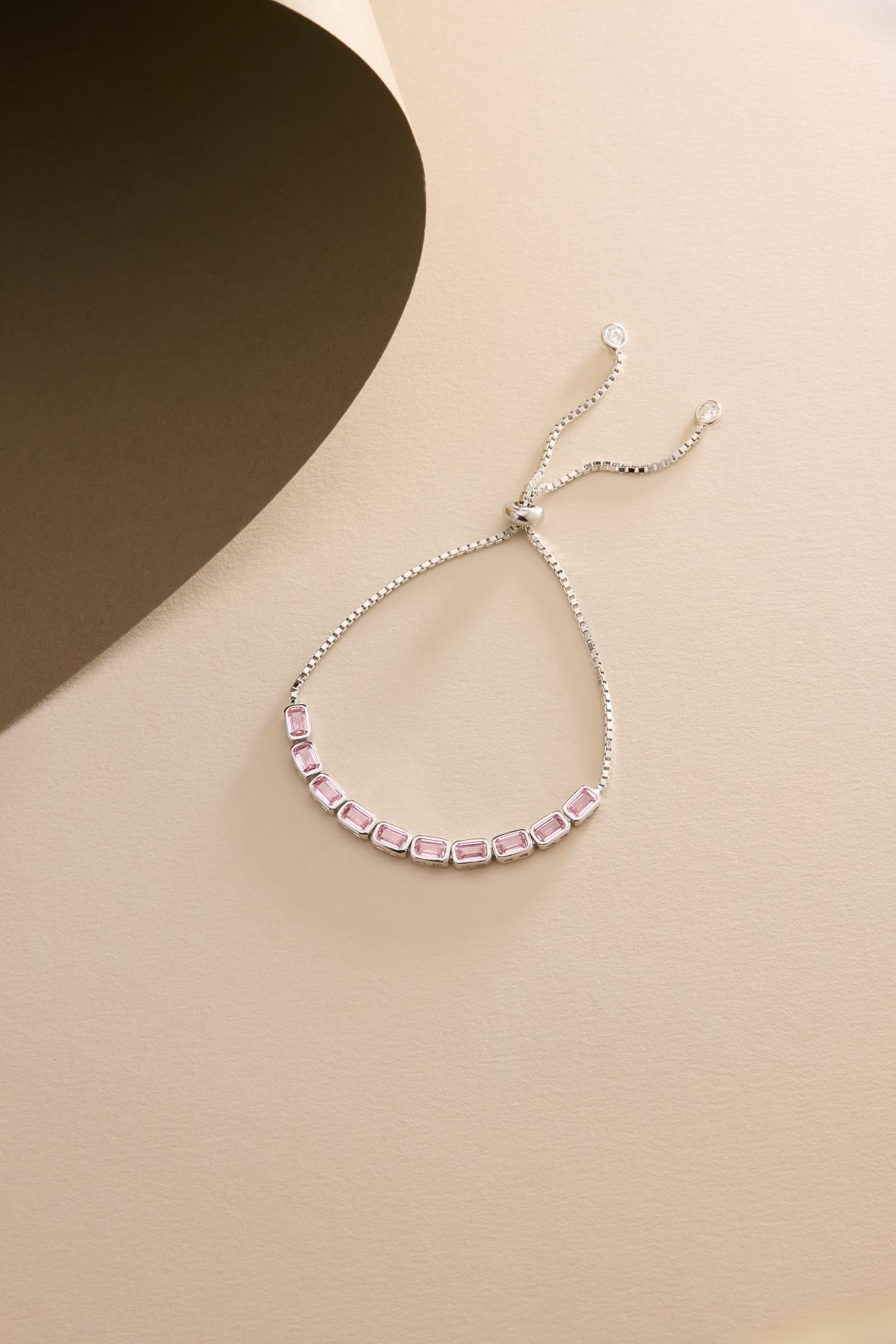925 Ayar Gümüş Rodyum Kaplama Ayarlanabilir Asansörlü Sıralı Pembe Baget Taşlı Bileklik