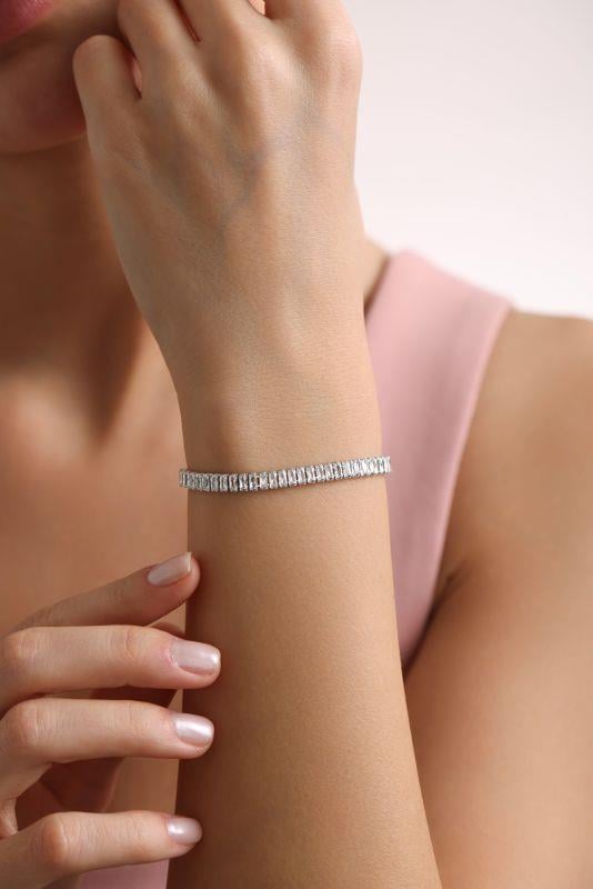 925 Ayar Gümüş Rodyum Kaplama Baget Taşlı Suyolu Model Bileklik 