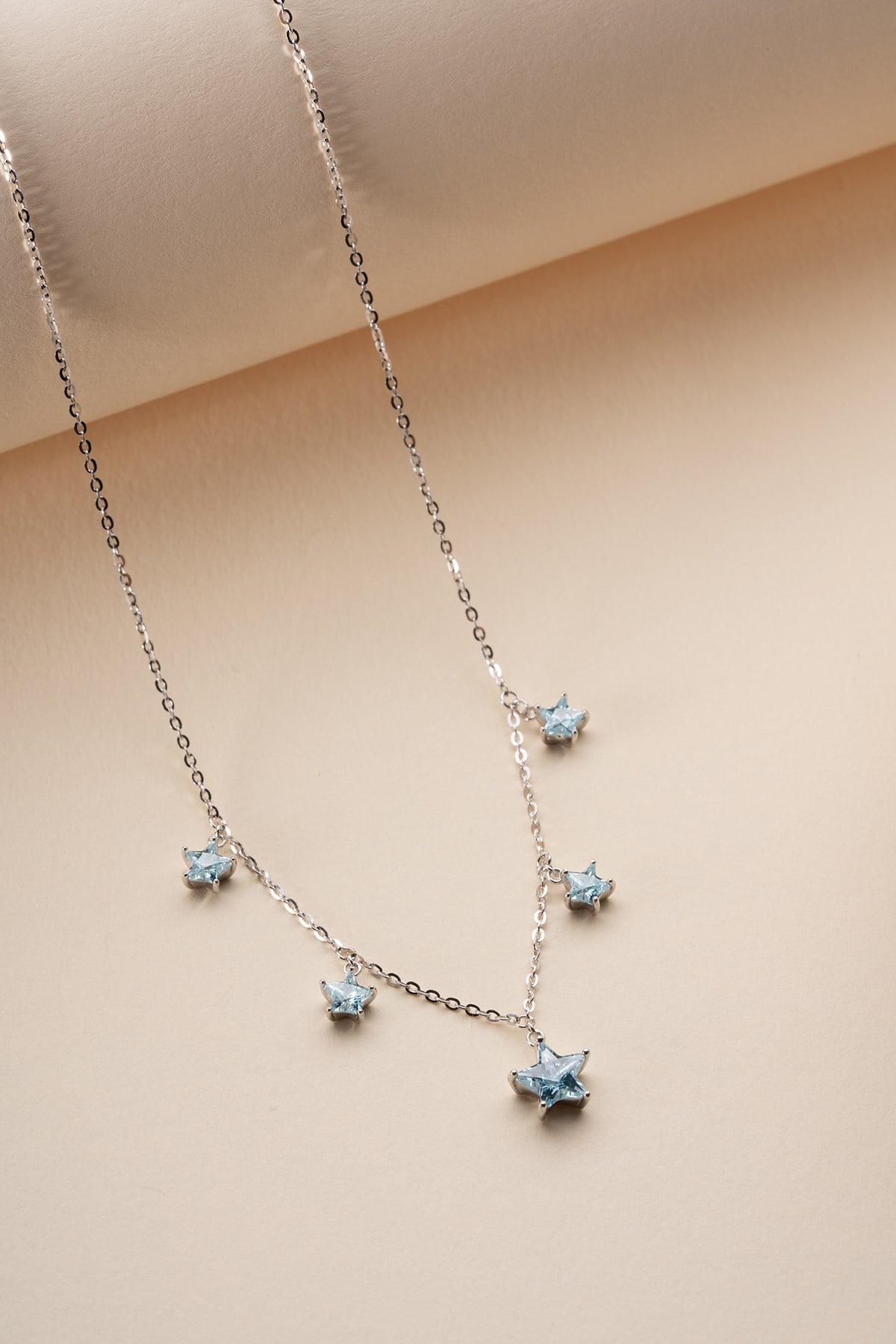 925 Ayar Gümüş Rodyum Kaplama Blue Topaz Yıldız Şans Kolye