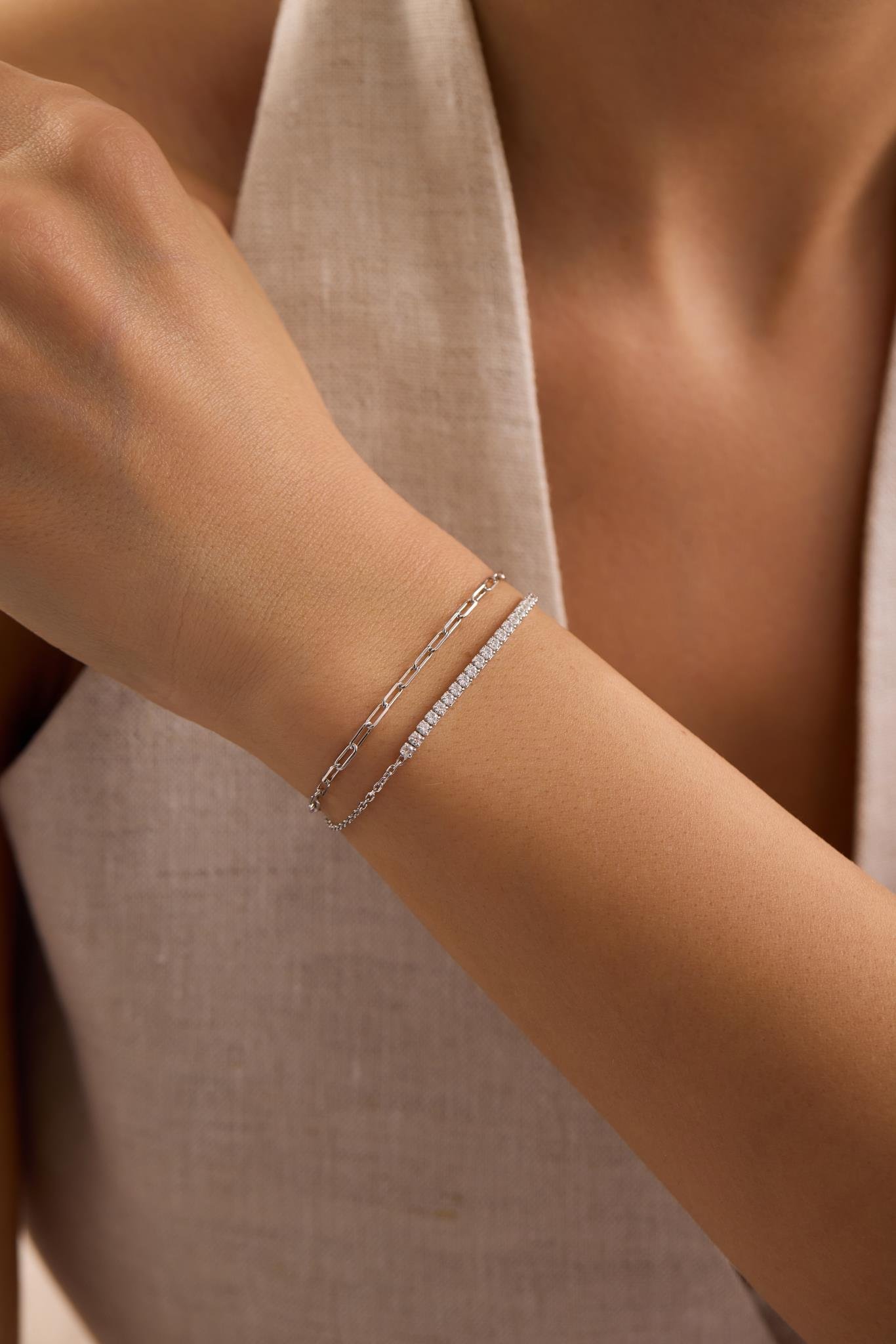 925 Ayar Gümüş Rodyum Kaplama Çift Zincirli Suyolu Model Bileklik