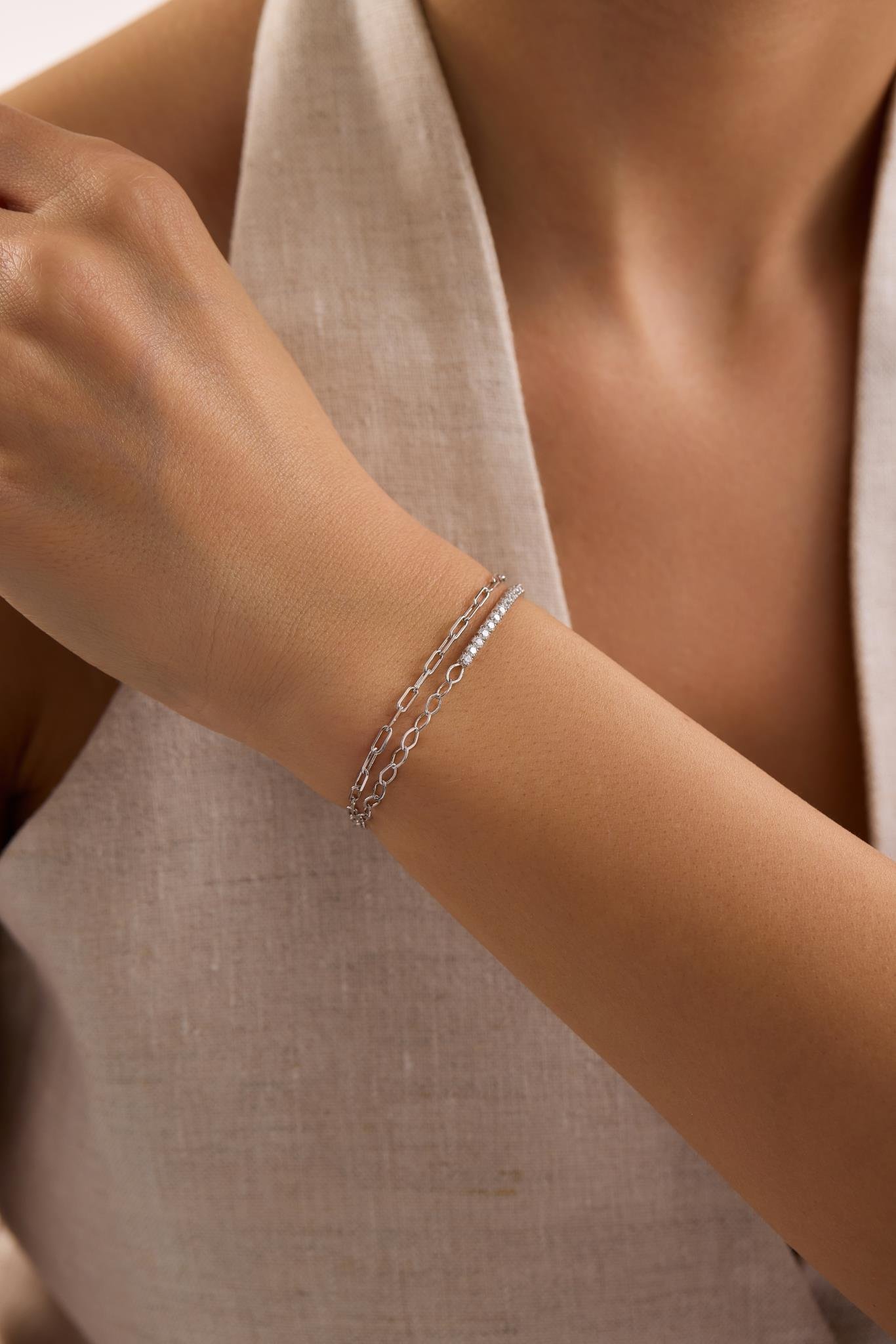 925 Ayar Gümüş Rodyum Kaplama Çift Zincirli 2 mm Taşlı Suyolu Model Bileklik