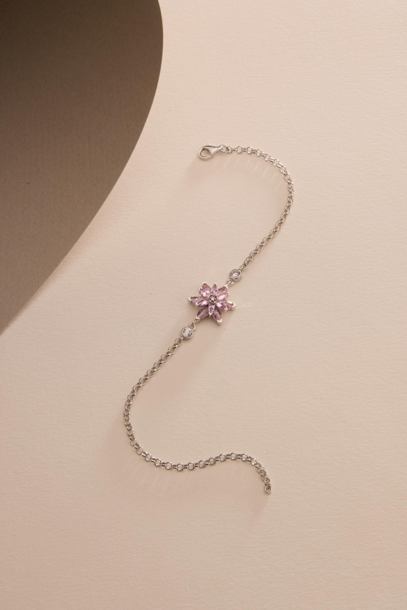 925 Ayar Gümüş Rodyum Kaplama Doç Zincirli Pembe Taşlı Lotus Çiçeği Bileklik