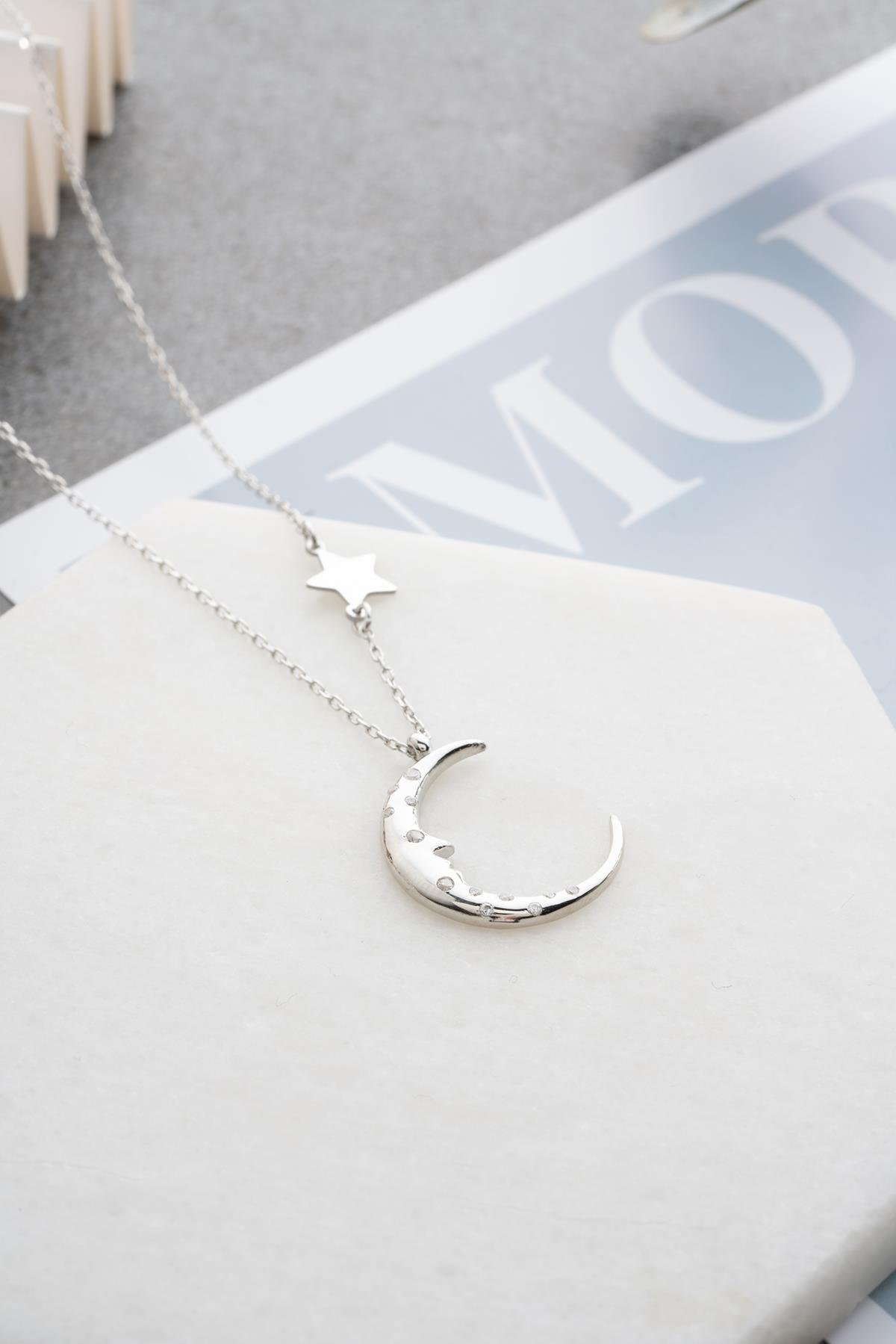 925 Ayar Gümüş Rodyum Kaplama Yıldız Detaylı Ay Dede Hilal Kolye