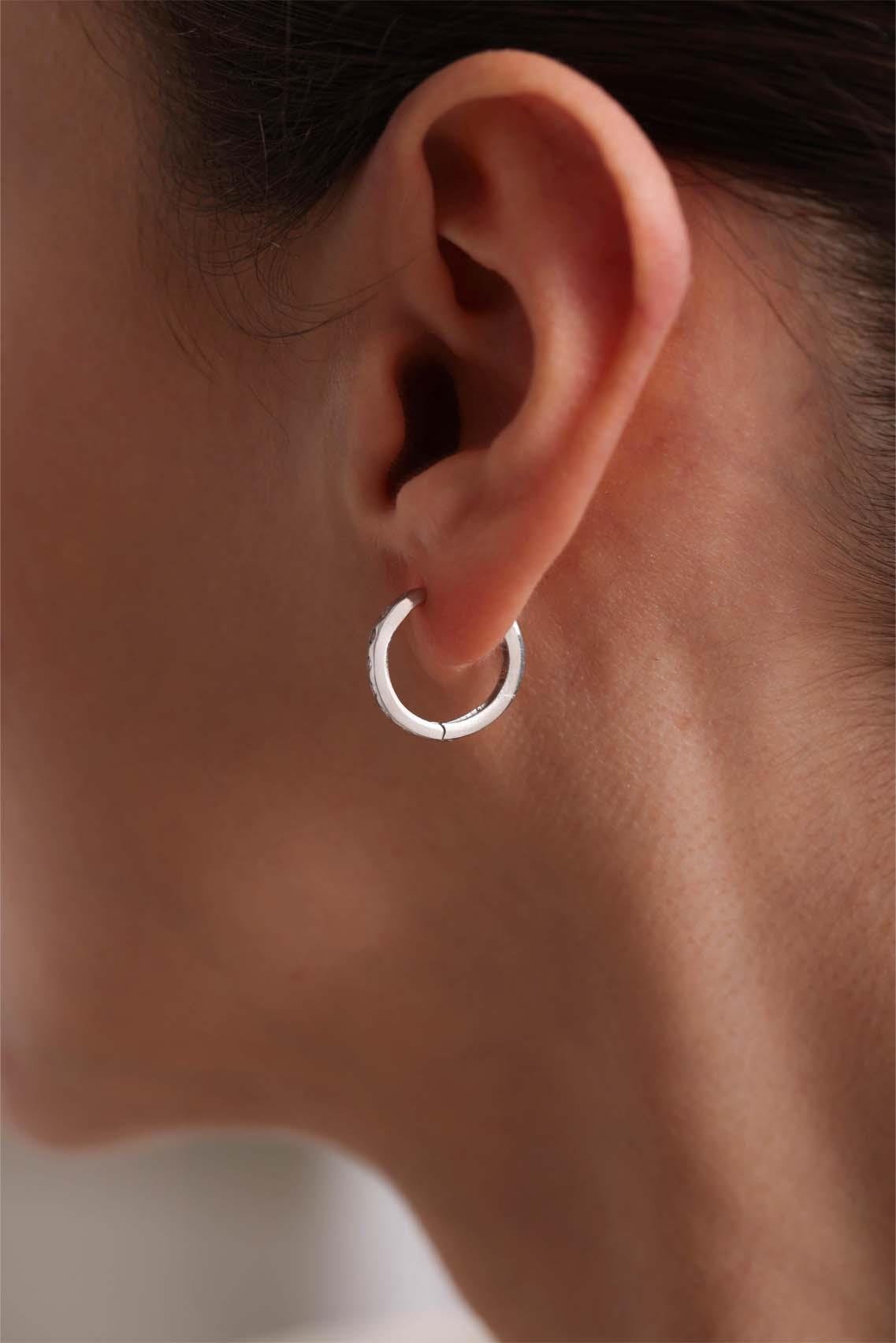 925 Ayar Gümüş Rodyum Kaplama Zirkon Taşlı 15 Mm Halka  Küpe