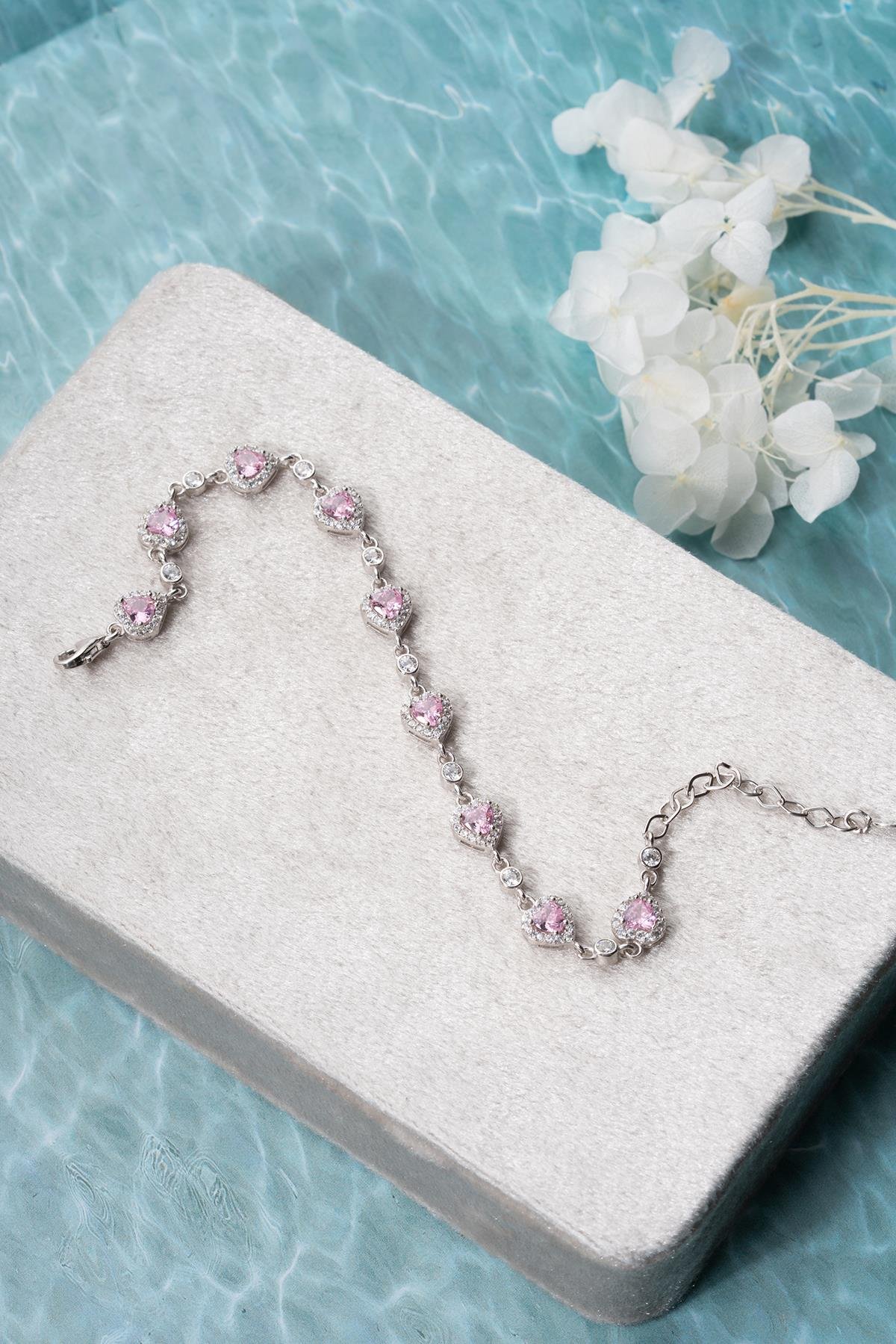 925 Ayar Gümüş Rodyumlu Pembe Taşlı Kalp Model Bileklik
