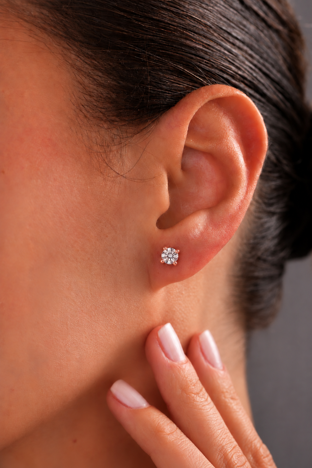925 Ayar Gümüş Rose Kaplama 4 mm Yuvarlak Star Kesim Minimal Tektaş Küpe