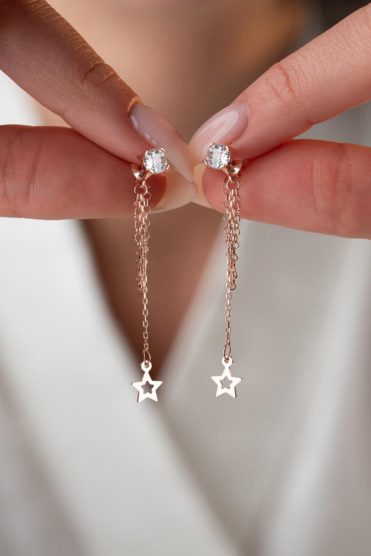 925 Ayar Gümüş Rose Kaplama 5 Mm Tektaş Sallantılı Zincir İçi Boş Yıldız Küpe