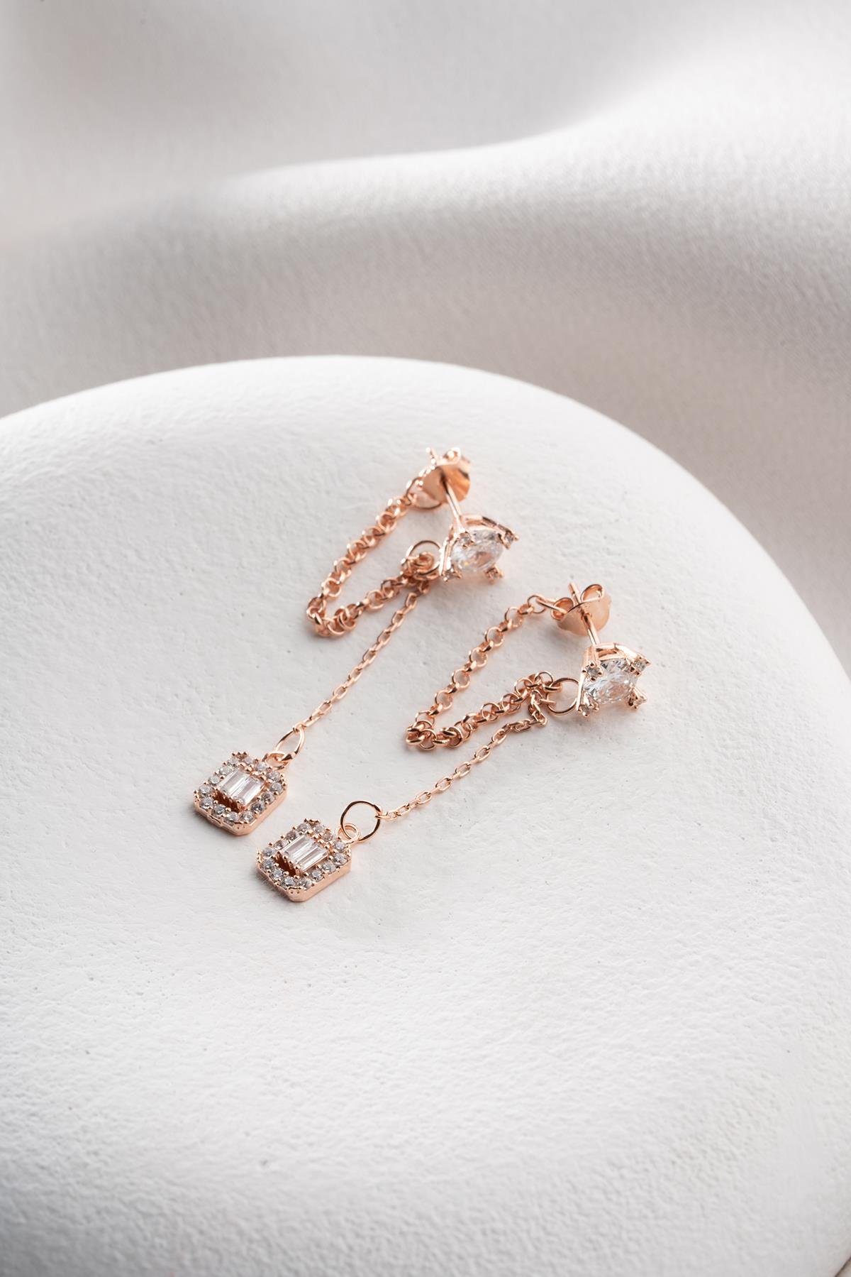 925 Ayar Gümüş Rose Kaplama 5 Mm Tektaş Sallantılı Zincir Baget Taşlı Tektaş Küpe