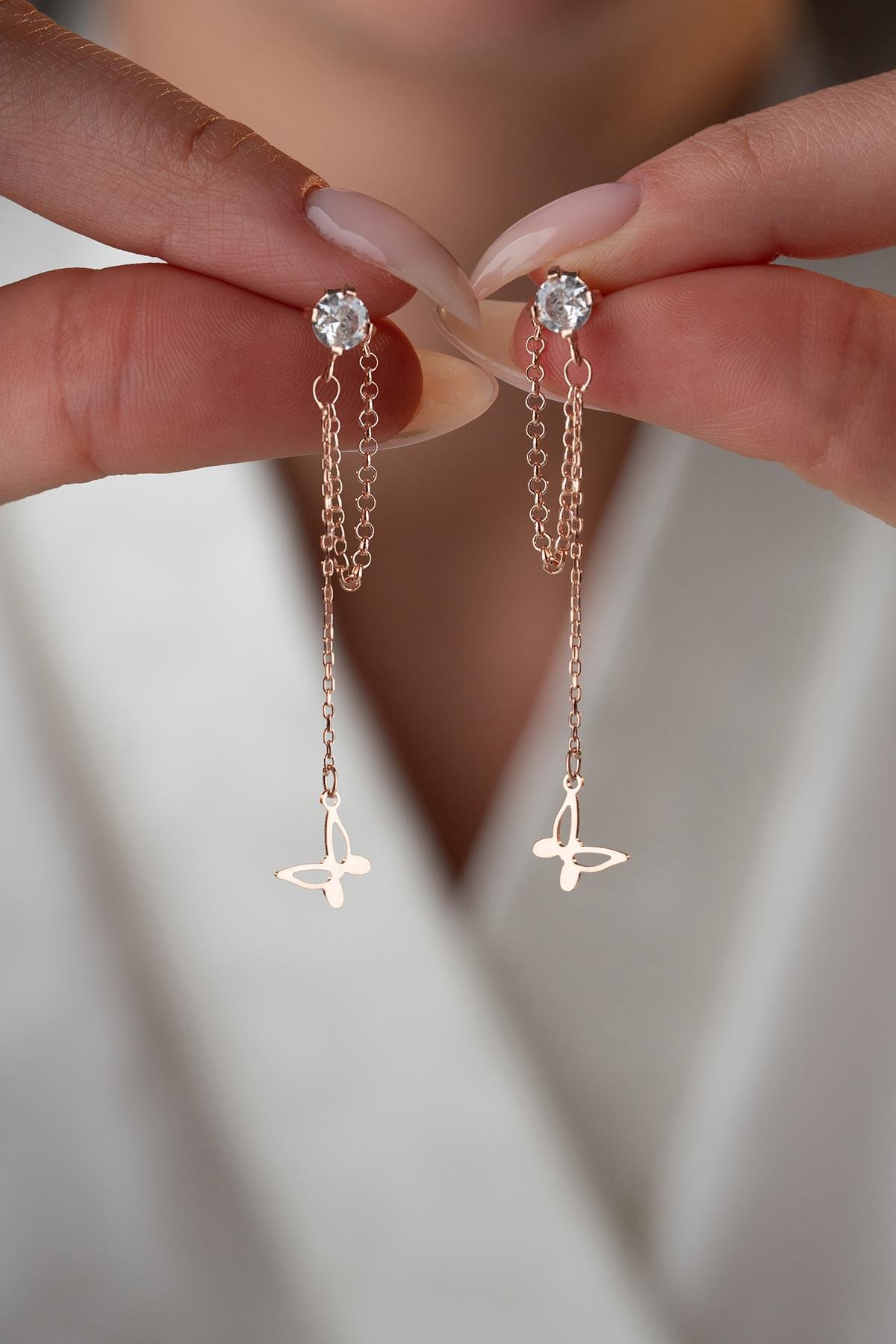 925 Ayar Gümüş Rose Kaplama 5 Mm Tektaş Sallantılı Zincir Sade Kelebek Küpe