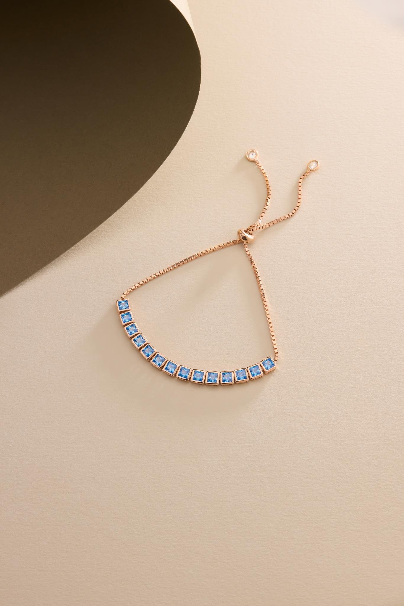 925 Ayar Gümüş Rose Kaplama Ayarlanabilir Asansörlü  Sıralı Kare Aquamarin Taşlı Bileklik