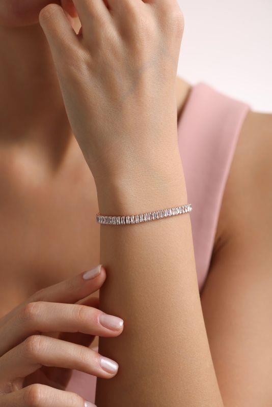 925 Ayar Gümüş Rose Kaplama Baget Taşlı Suyolu Model Bileklik 