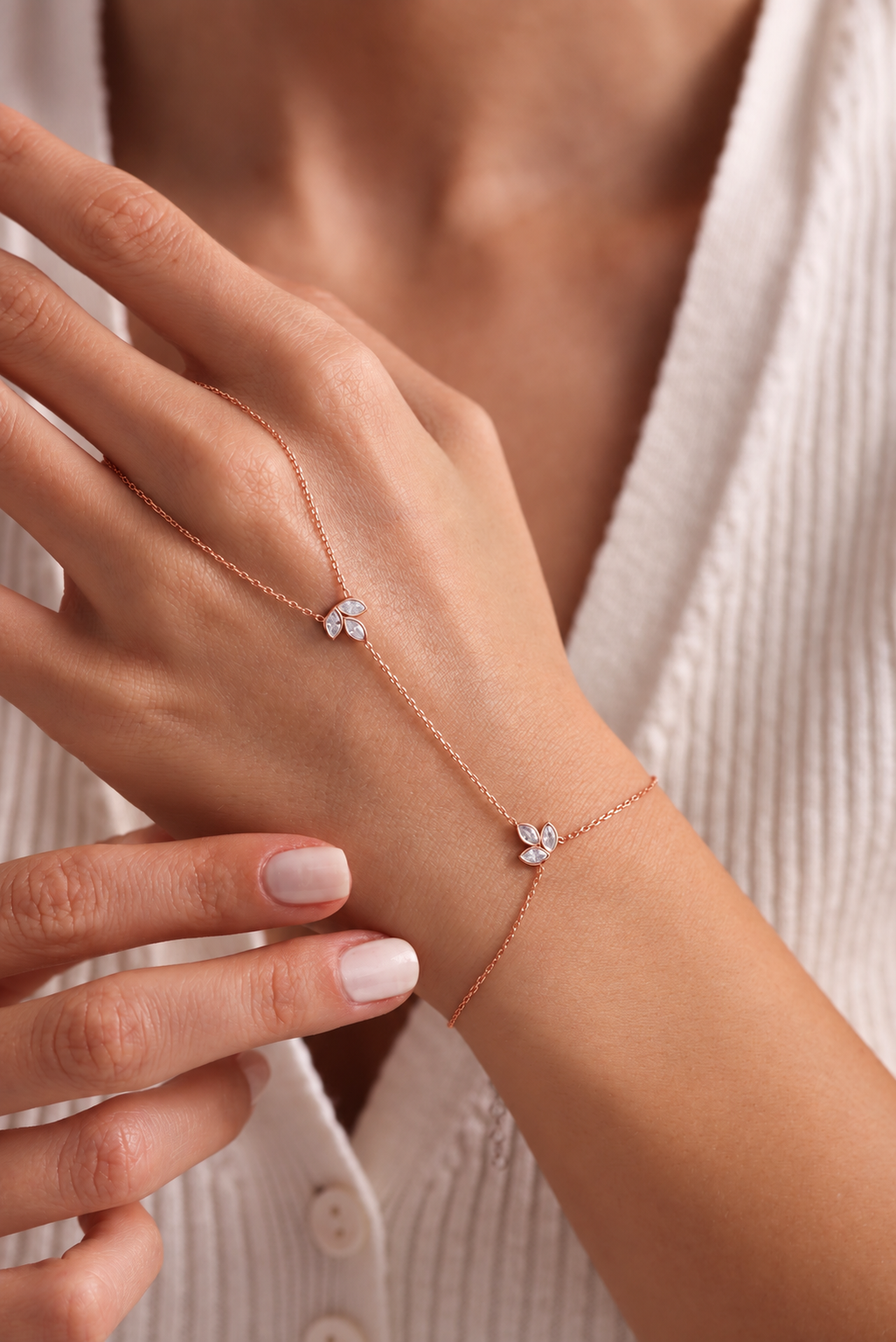 925 Ayar Gümüş Rose Kaplama Lotus Çiçeği Şahmeran Bileklik 