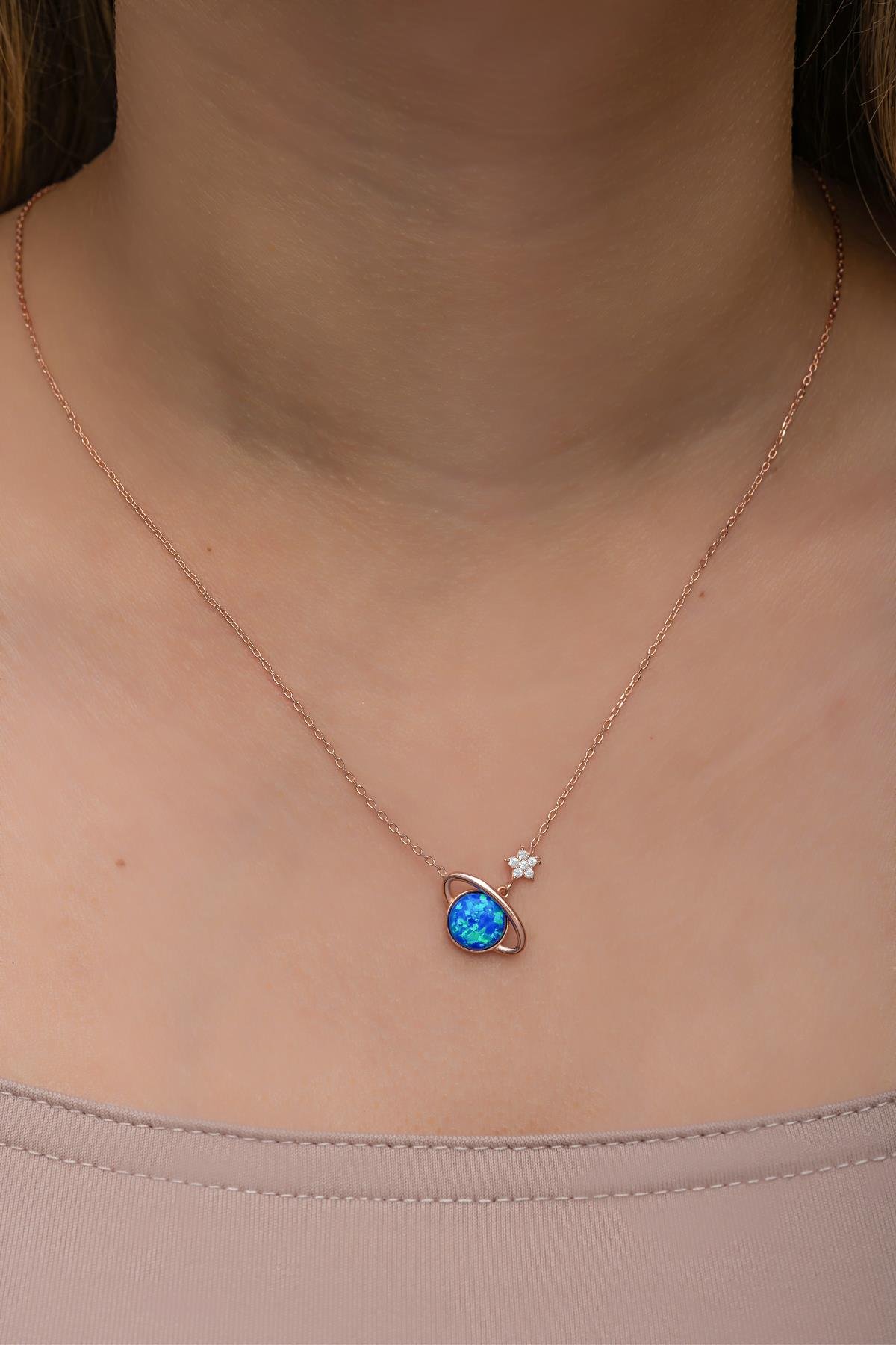 925 Ayar Gümüş Rose Kaplama Mavi Opal Taşlı Gezegen Kolye