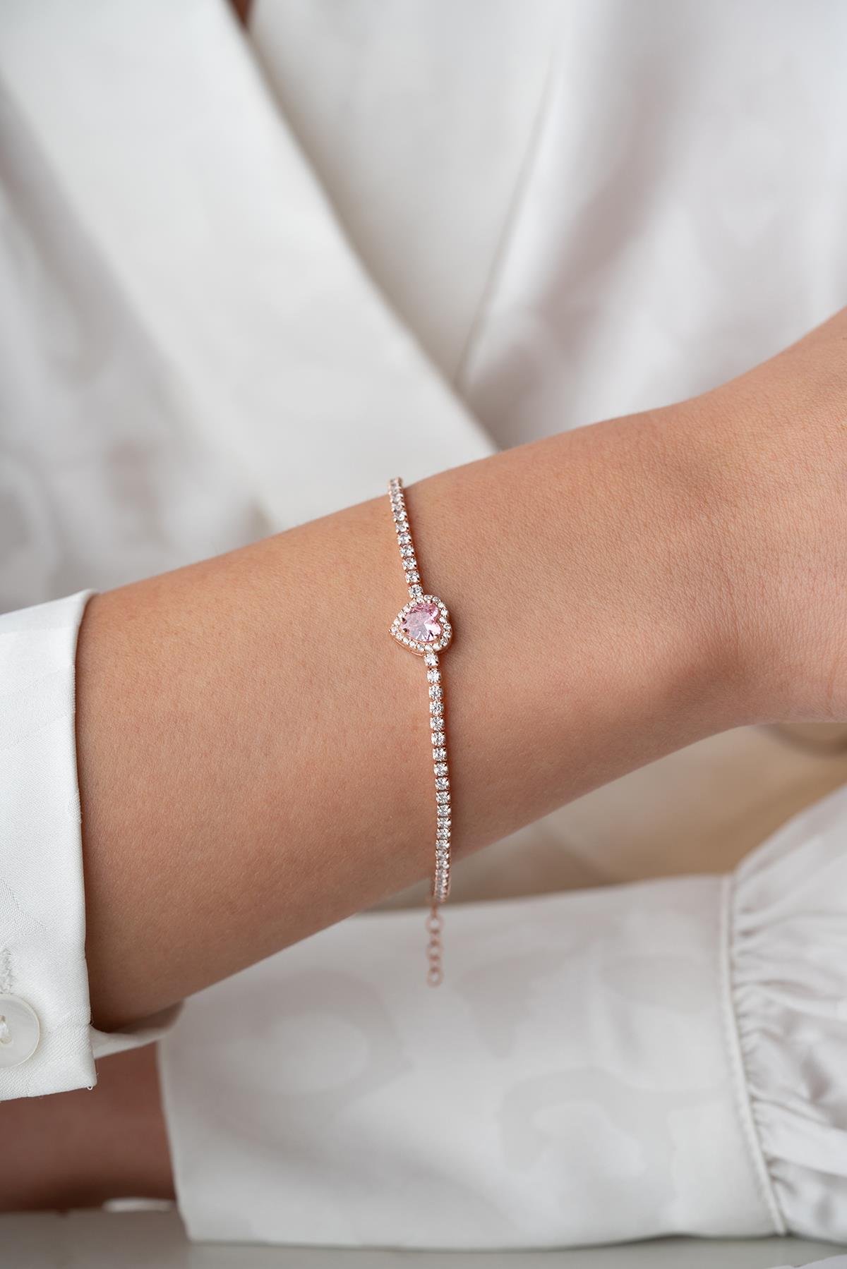 925 Ayar Gümüş Rose Kaplama Pembe Taşlı Kalp 2 mm Zirkon Taşlı Suyolu Bileklik 