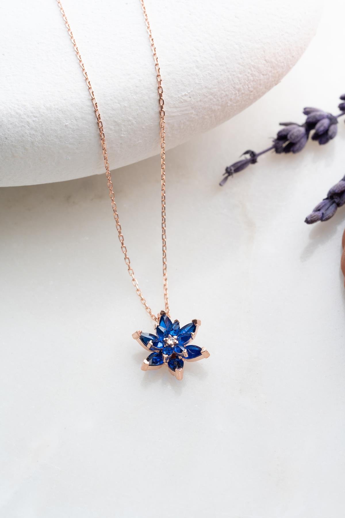 925 Ayar Gümüş Rose Mavi Taşlı Lotus Çiçeği Kolye