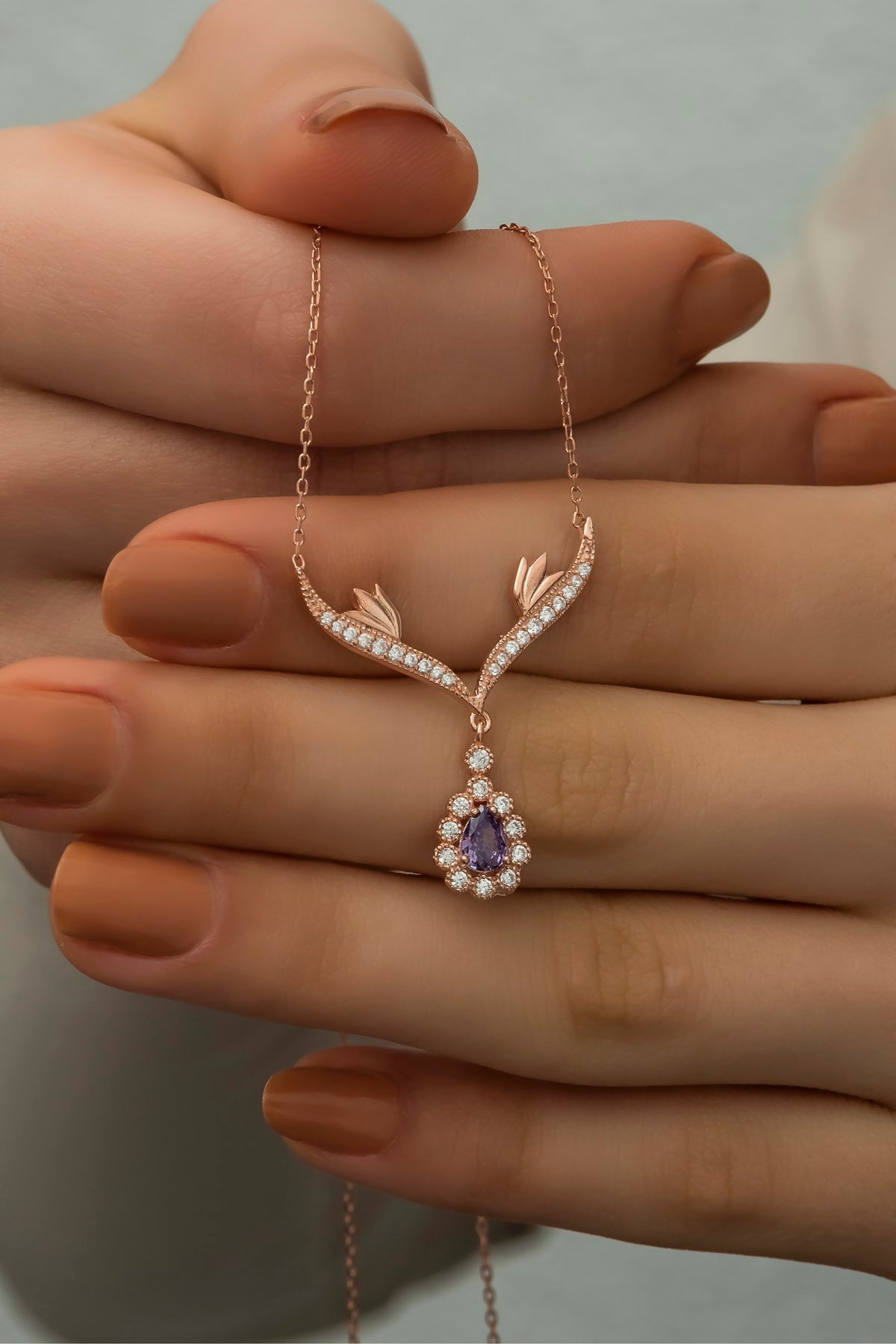 925 Ayar Gümüş Rose Mor Damla Taşlı Tasarım  Kolye