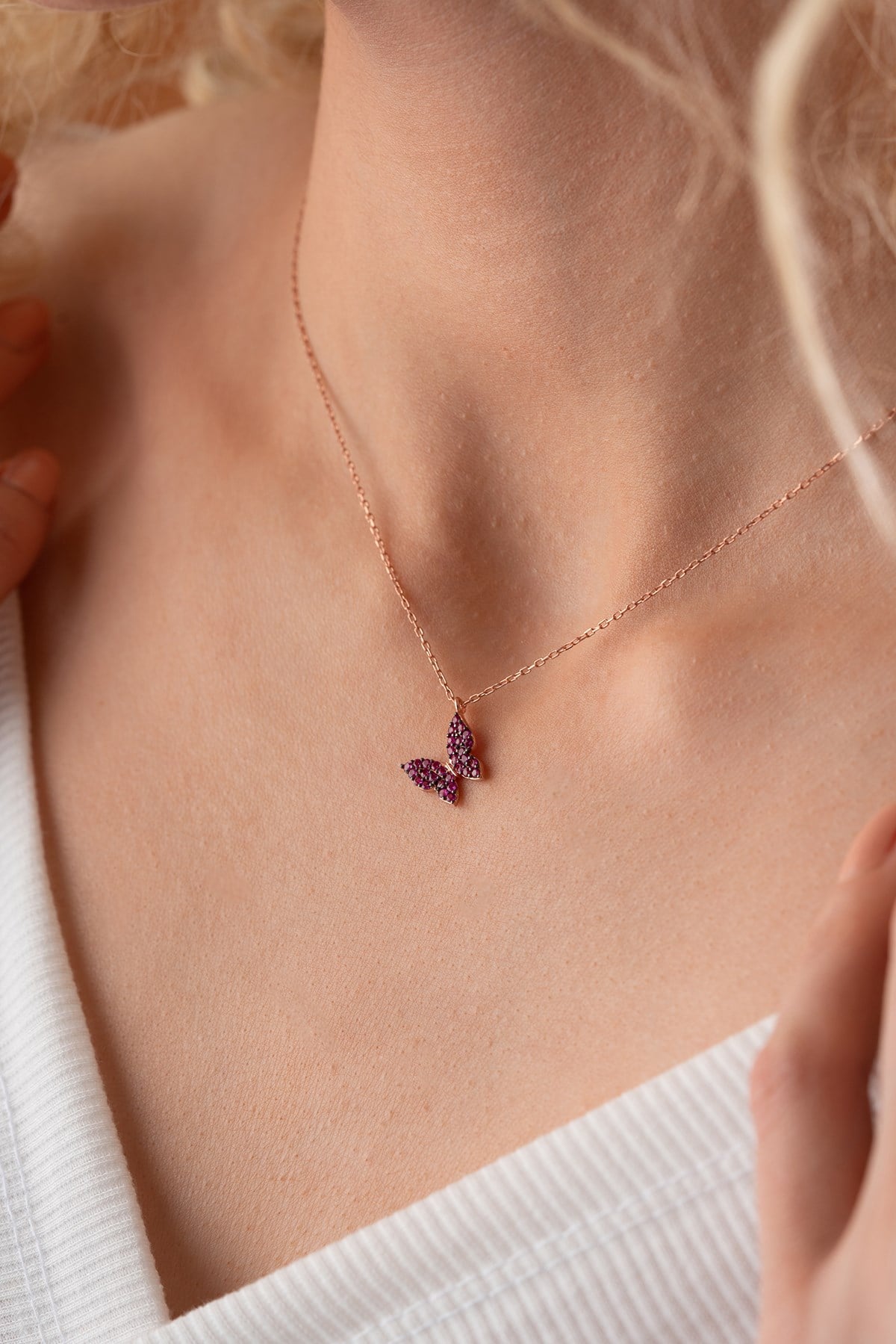 925 Ayar Gümüş Rose Pembe Taşlı Minik Kelebek Kolye