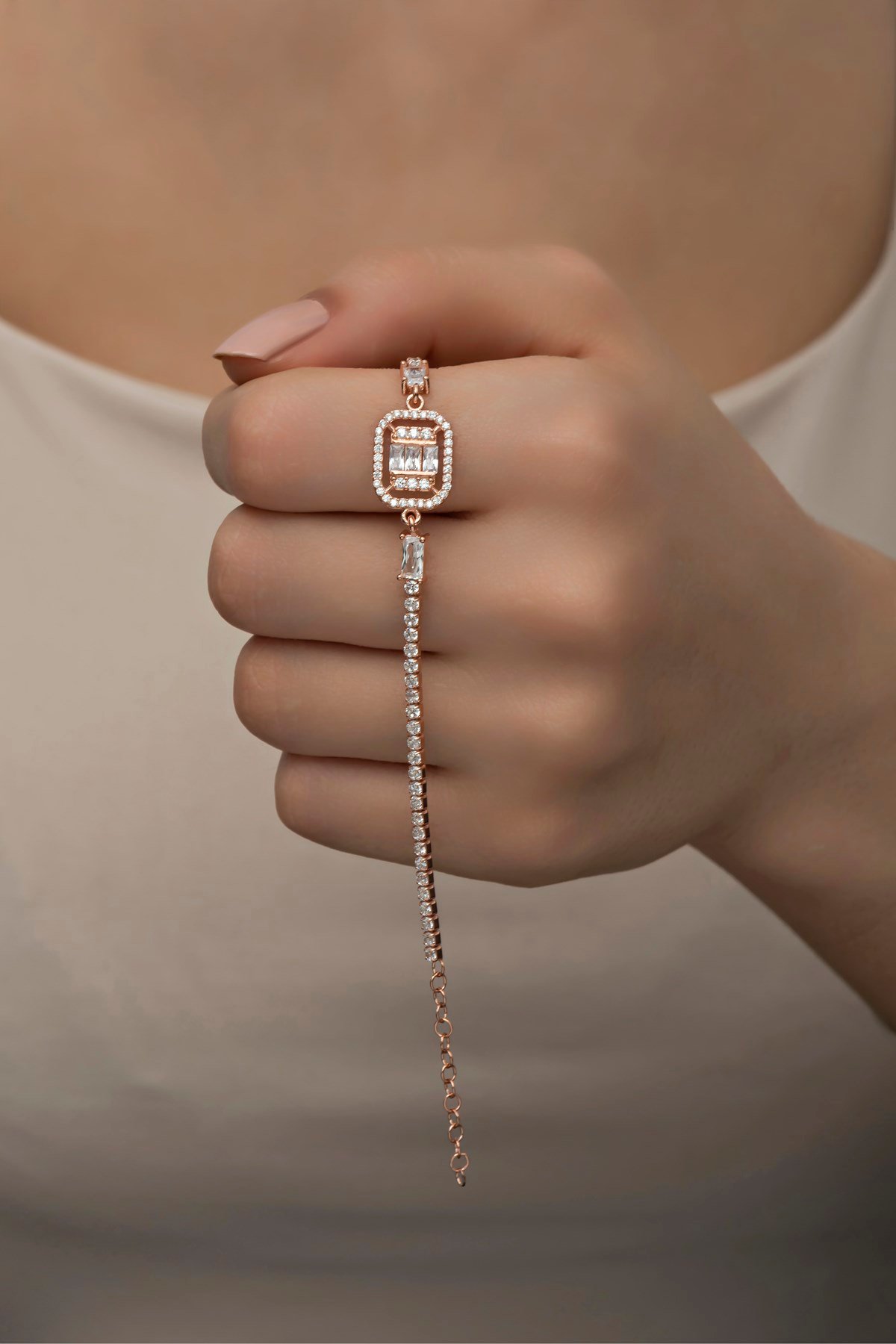 925 Ayar Gümüş Rose Suyolu Tektaş Bileklik