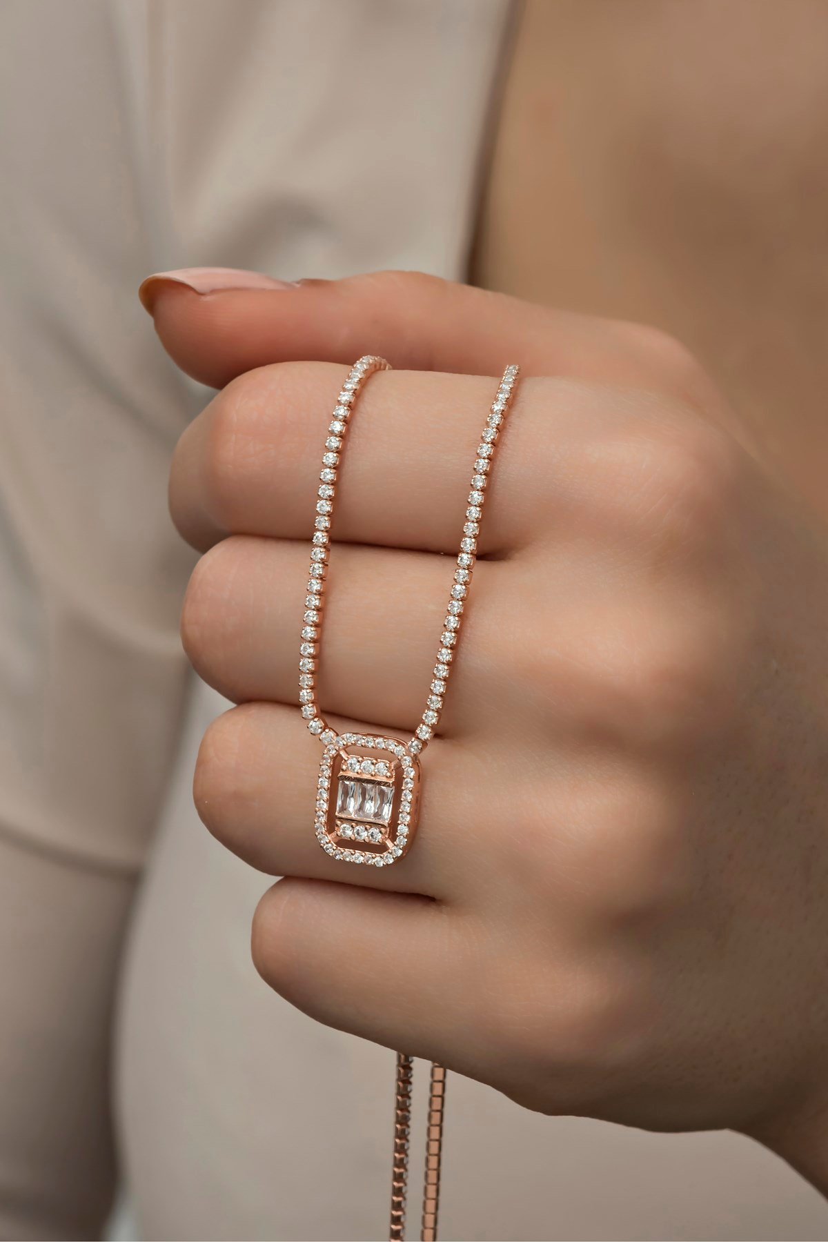 925 Ayar Gümüş Rose Tektaş Suyolu Kolye