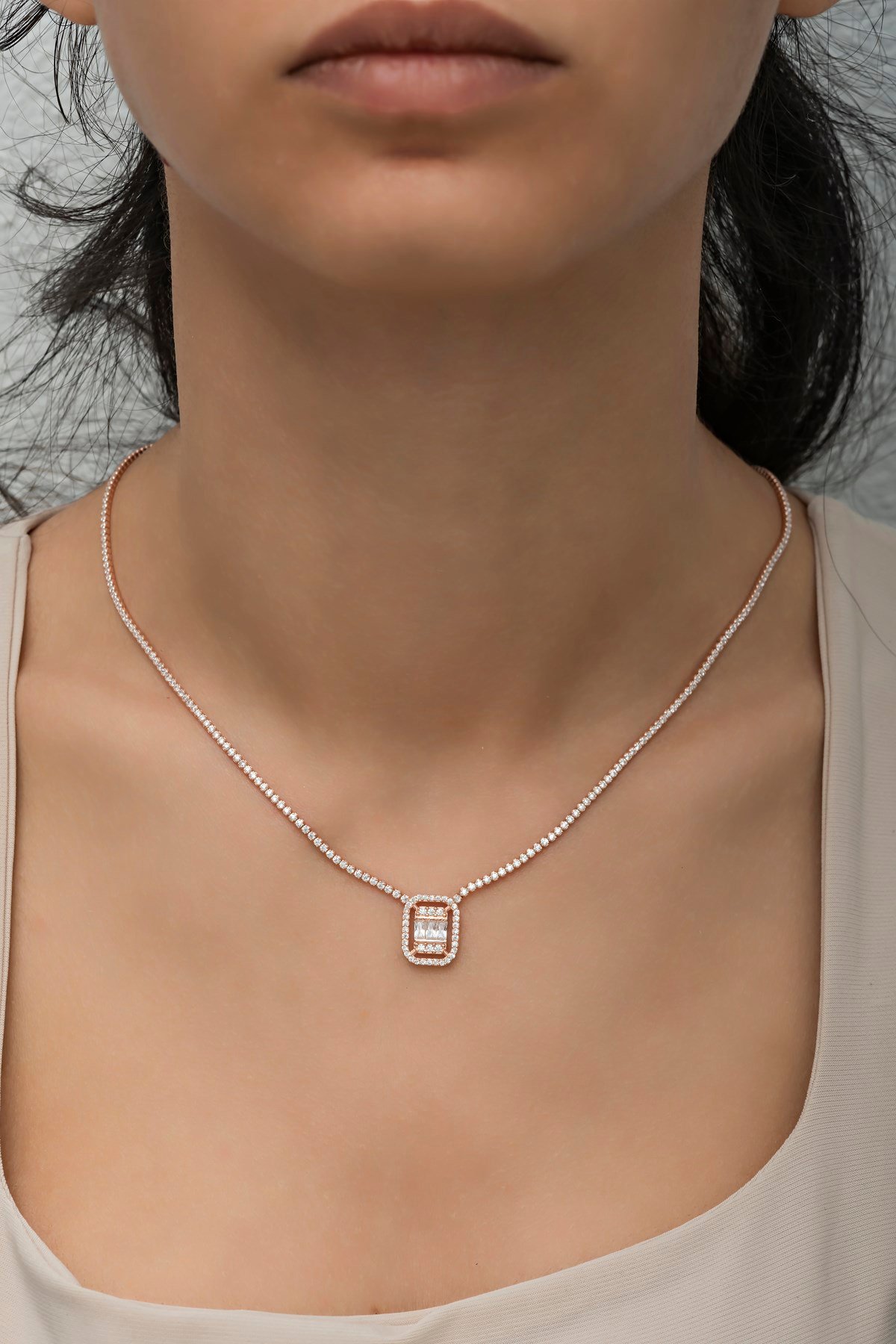 925 Ayar Gümüş Rose Tektaş Suyolu Kolye