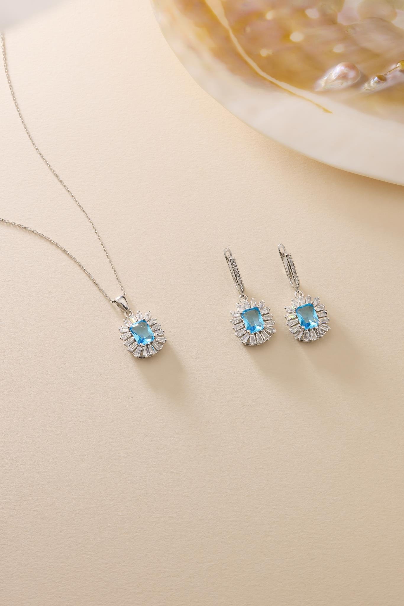 925 Ayar Gümüş Set Rodyum Kaplama Baget Aquamarin Taşlı Kolye ve Küpe