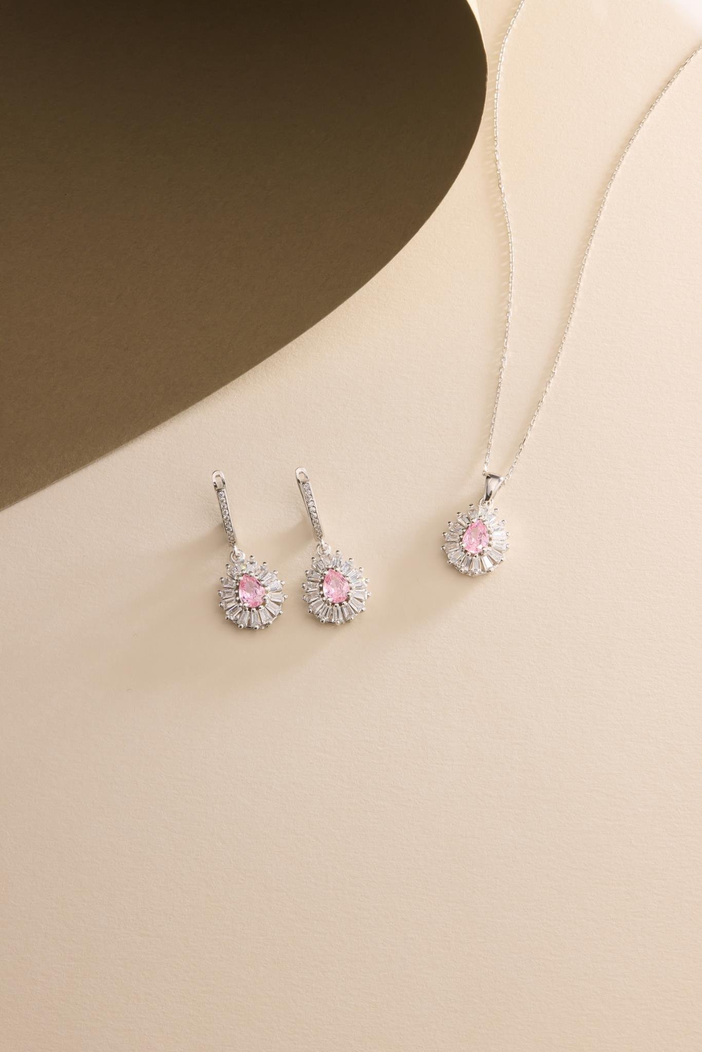 925 Ayar Gümüş Set Rodyum Kaplama Damla Pembe Taşlı Kolye ve Küpe