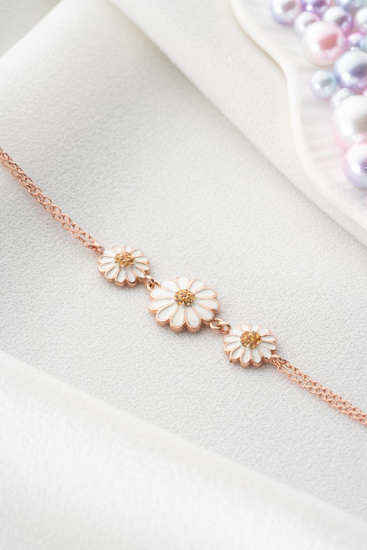 925 Ayar Gümüş Sıralı 3'Lü Simli Papatya Bileklik 