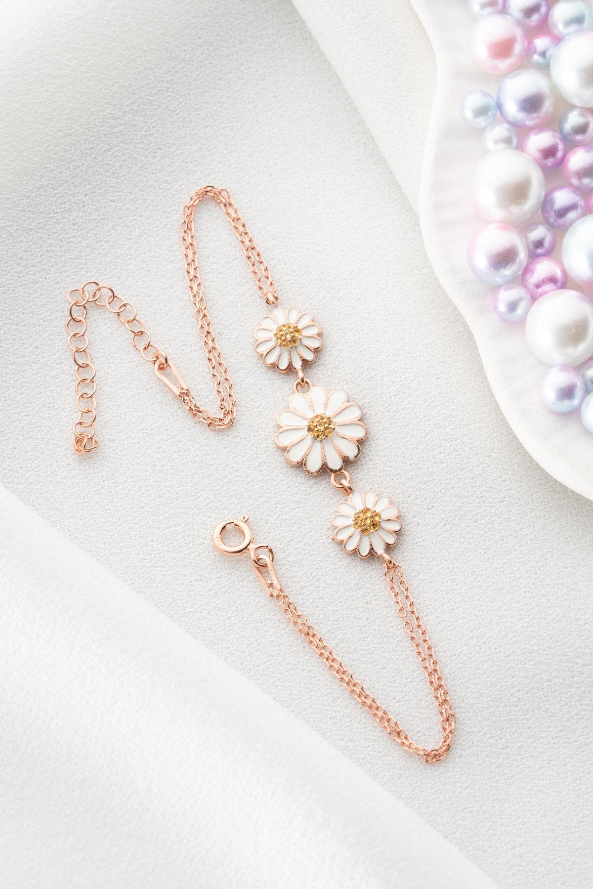 925 Ayar Gümüş Sıralı 3'Lü Simli Papatya Bileklik 