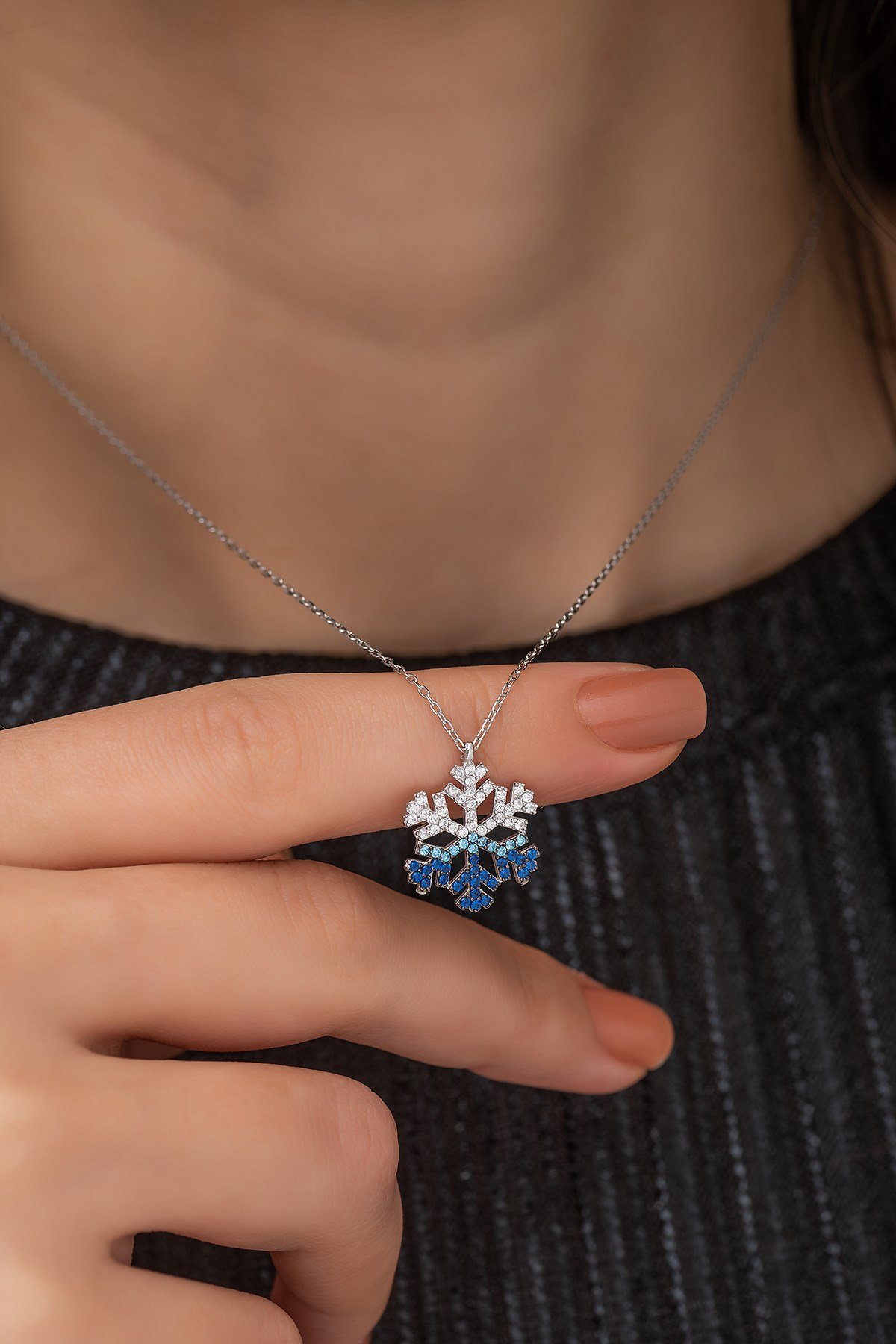 925 Ayar Renk Geçişli Kar Tanesi Kolye Kadın Gümüş Kolye 