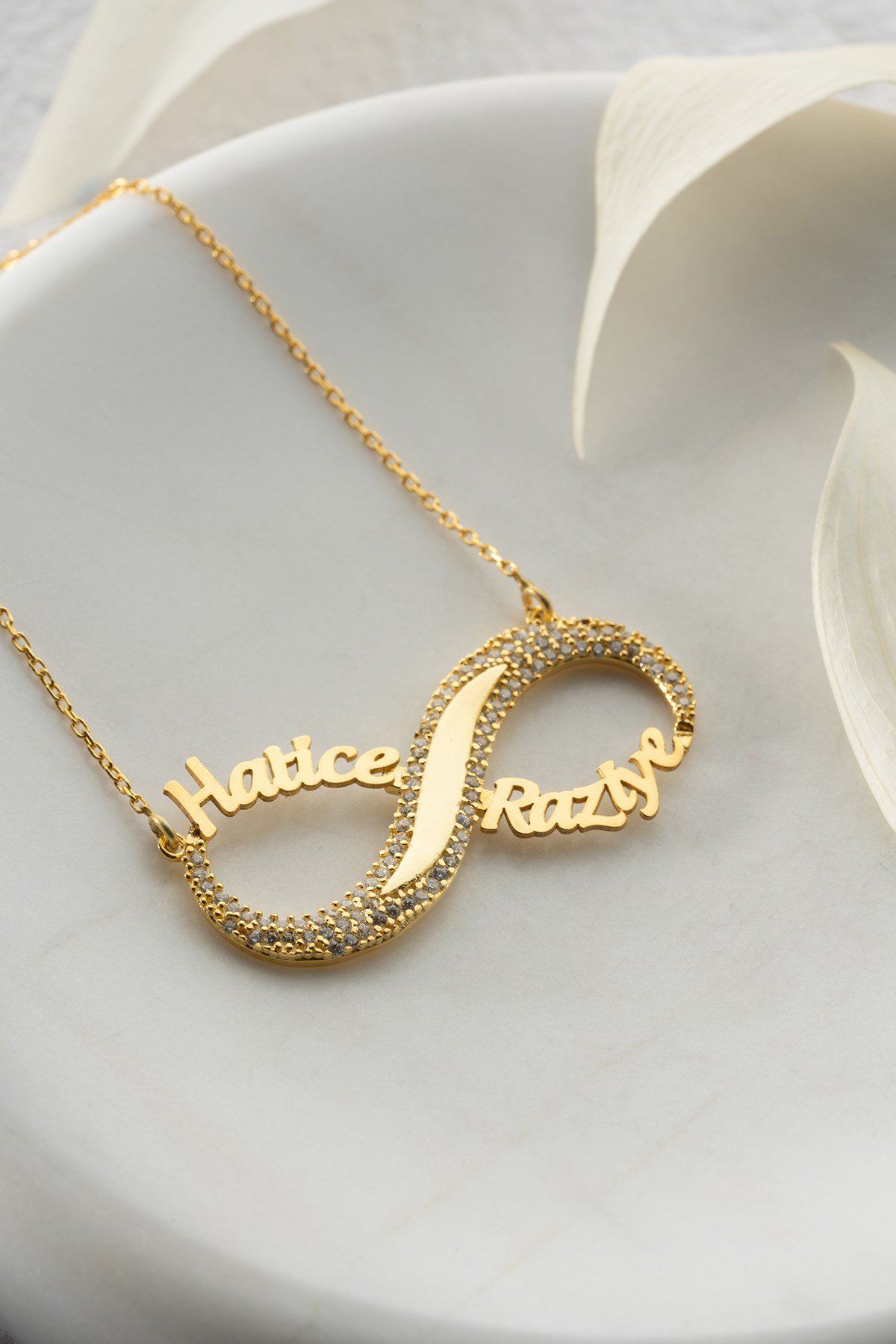 Kişiye Özel İki İsimli Zirkon Taşlı Sonsuzluk Kolye