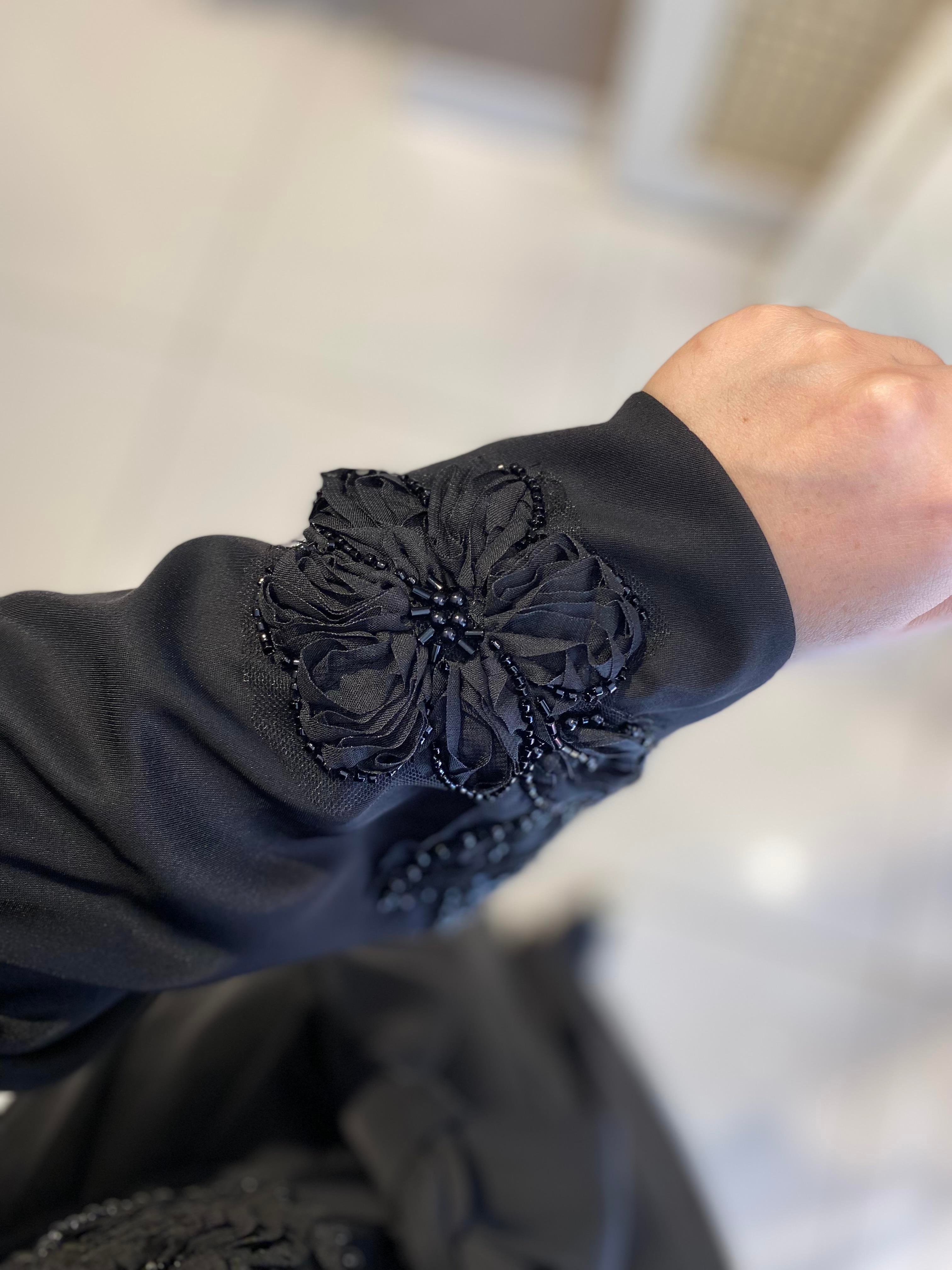 Gül işlemeli abaya ikili takım siyah 