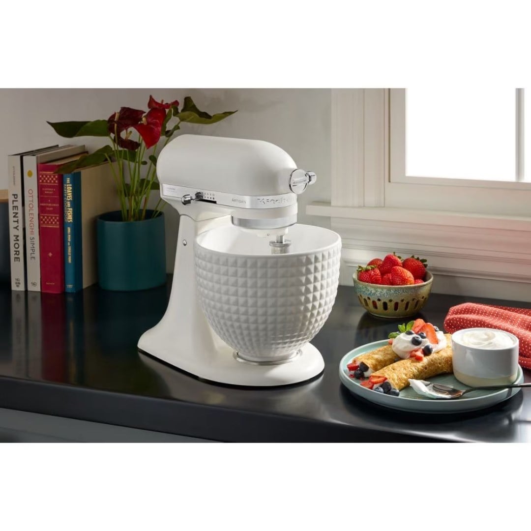 KitchenAid Artisan 4,7 L Stand Mikser ve Seramik Kase - 5KSM156CX