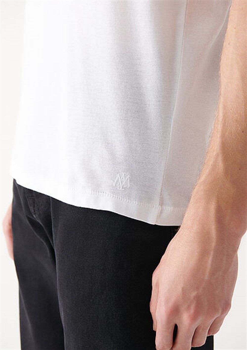 MAVİ TİŞÖRT Beyaz M064019-620