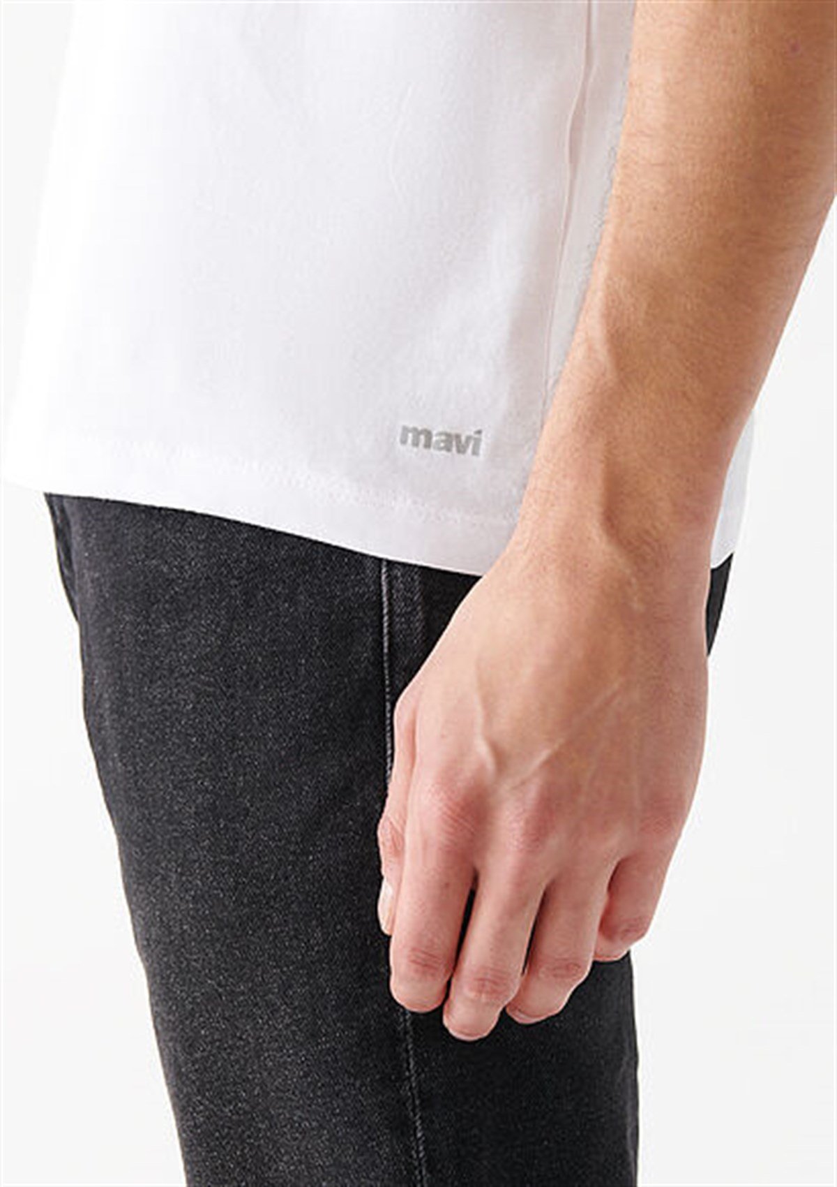 STRETCH V YAKA TİŞÖRT Beyaz M061748-620