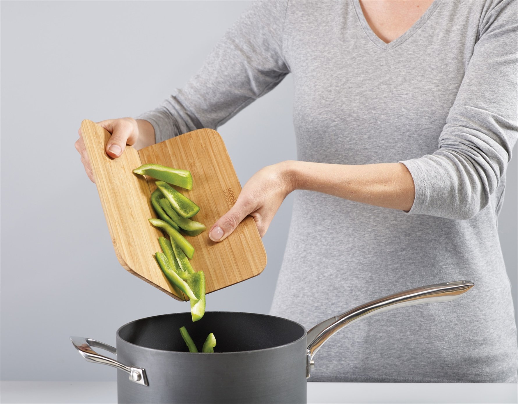 Joseph Joseph Chop2Pot Bambu Küçük Katlanır Kesme Tahtası