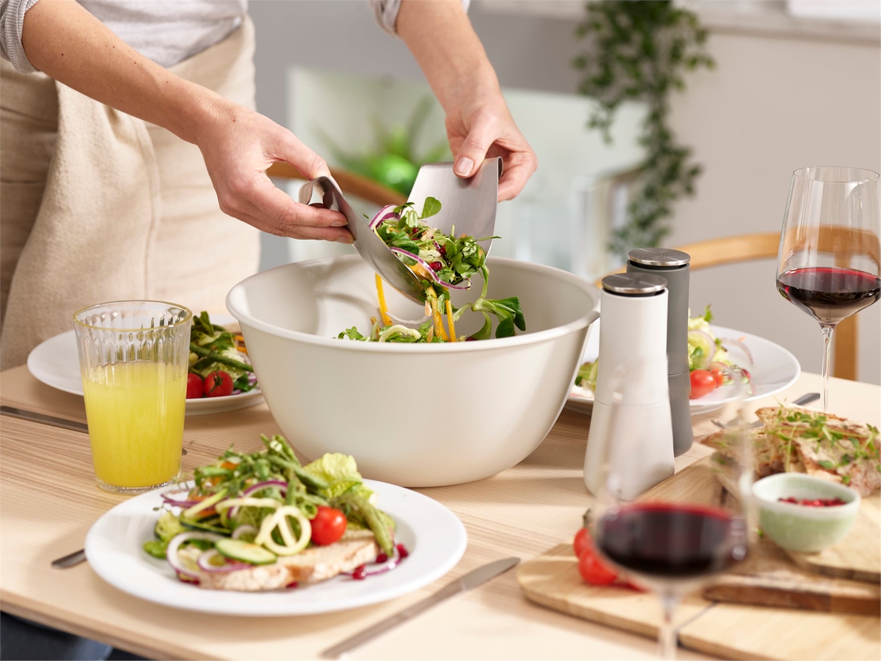 Joseph Joseph Contour Entegre Servisli Salata Kasesi