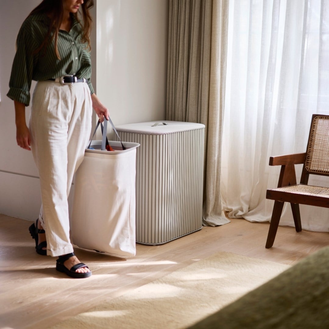 Joseph Joseph Tota 90 L Trio Luxe 3 Bölmeli Çamaşır Ayırma Sepeti - EkruÇamaşır Sepeti