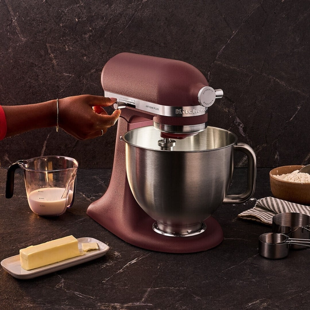 KitchenAid Artisan Plus 4,7 L Oynar Başlıklı Stand Mikser - Sun Drıed Tomato4,7 L Stand Mikser