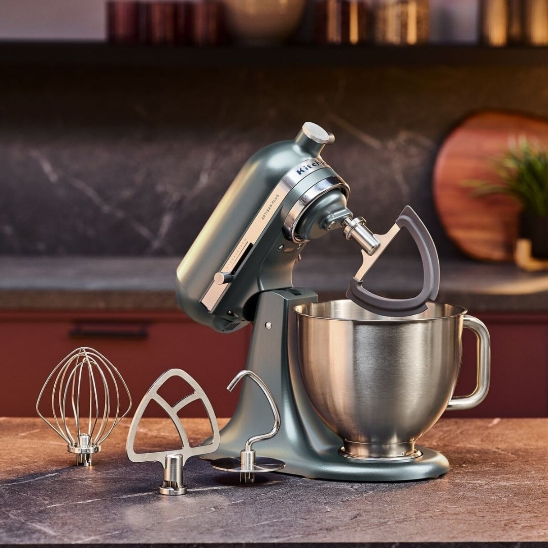 KitchenAid Artisan Plus 4,7 L Oynar Başlıklı Stand Mikser - Juniper4,7 L Stand Mikser
