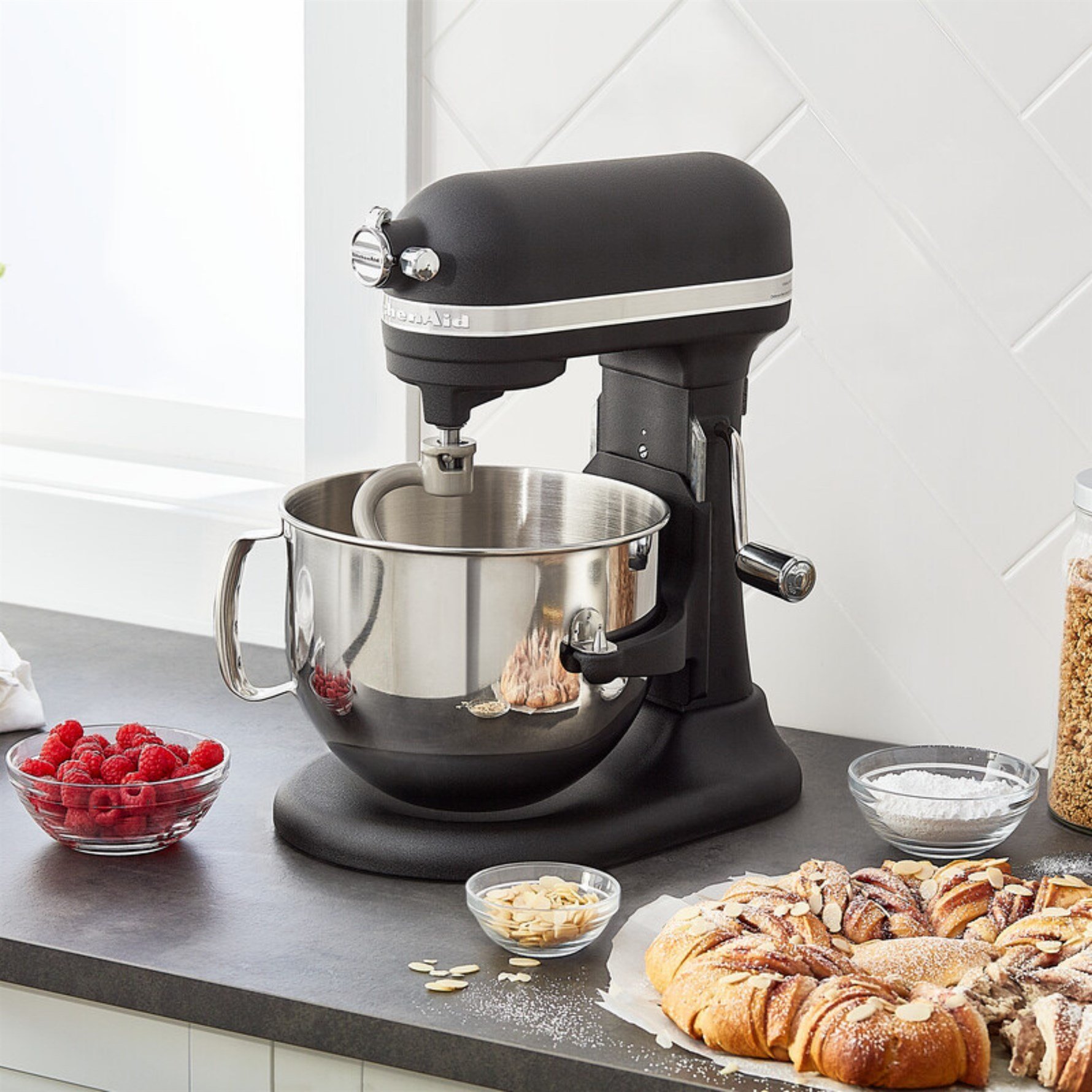 KitchenAid Artisan 6,9 L Stand Mikser - 5KSM7580X