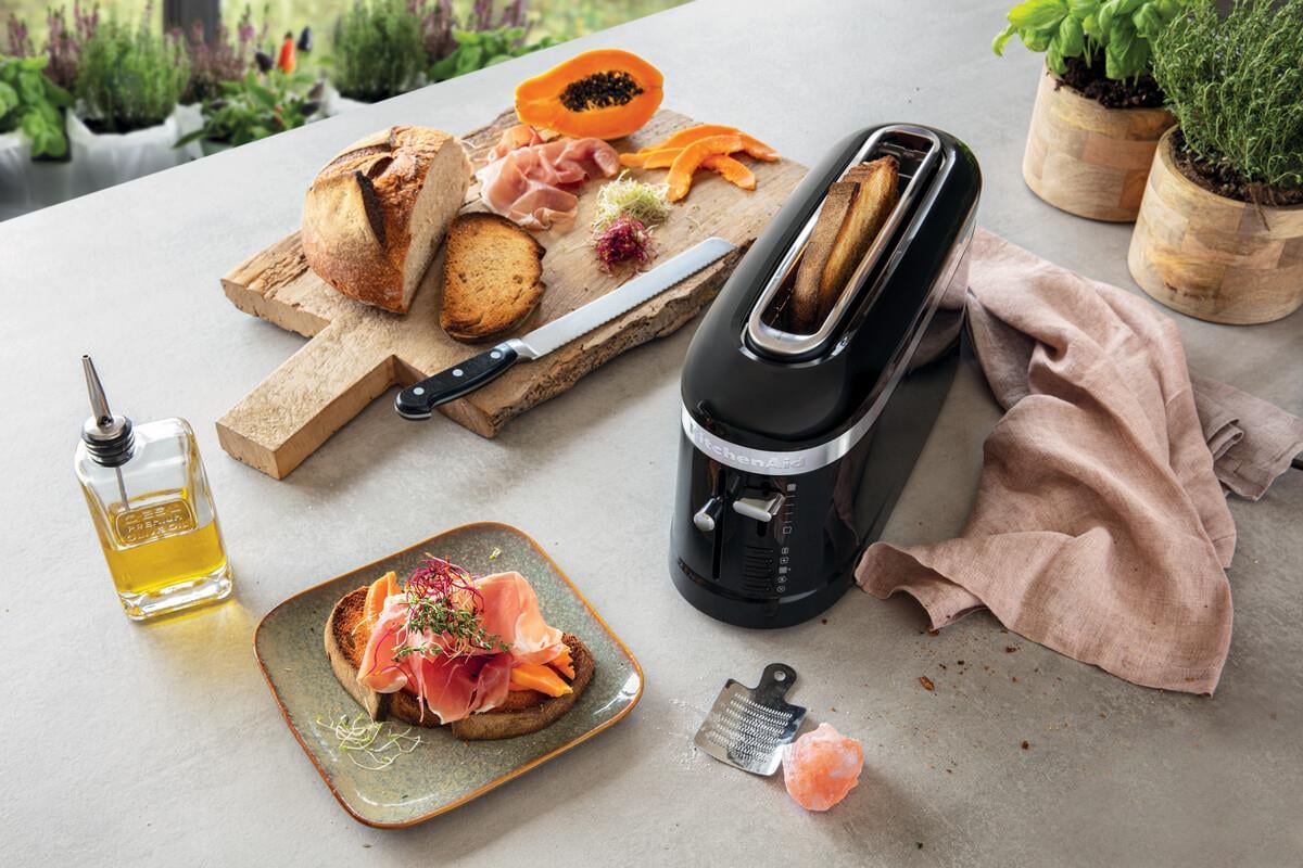 KitchenAid Design 2 Dilim, Uzun Yuvalı Ekmek Kızartma Makinesi 5KMT3115