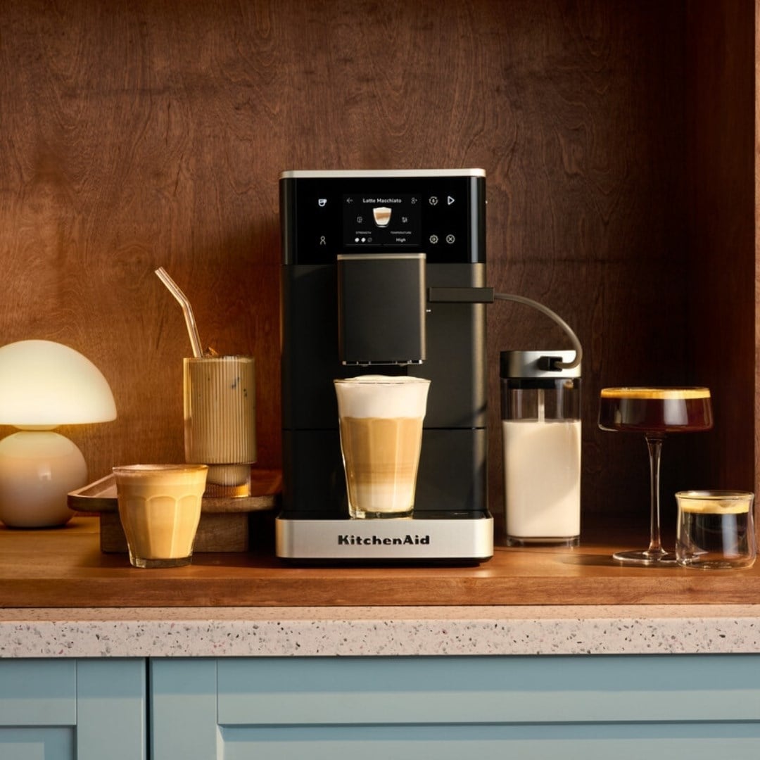 KitchenAid Tam Otomatik Espresso Makinesi KF4 Buzlu Kahve Özellikli - Matte BlackEspresso Makinesi