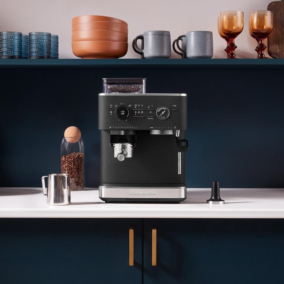 KitchenAid Yarı Otomatik Öğütücülü Espresso Makinesi - 5KES6551Espresso Makinesi