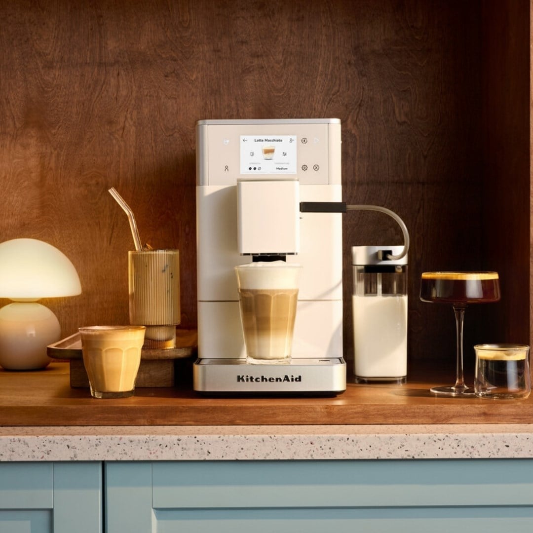 KitchenAid Tam Otomatik Espresso Makinesi KF4 Buzlu Kahve Özellikli - Porcelain WhiteEspresso Makinesi