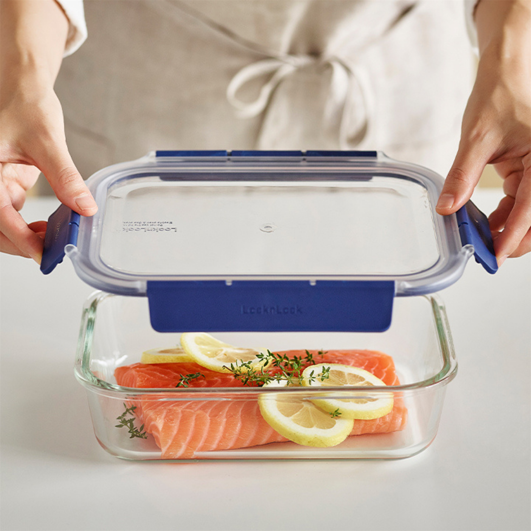 LocknLock Top Class Fırın & Saklama Kabı Dörtgen Kilitli 630 ml Mavi