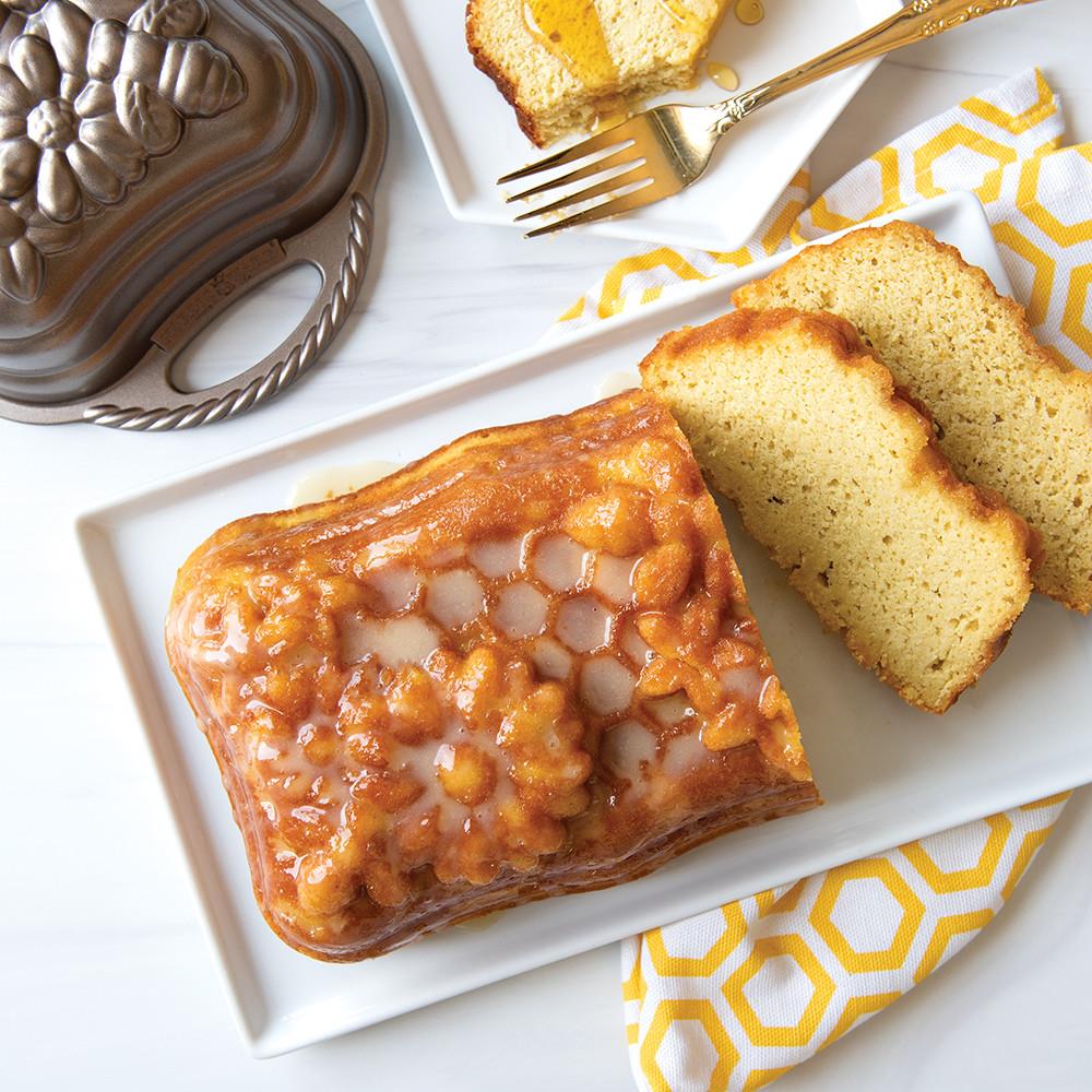 Nordicware Bal Peteği Kek KalıbıCHEF&CO