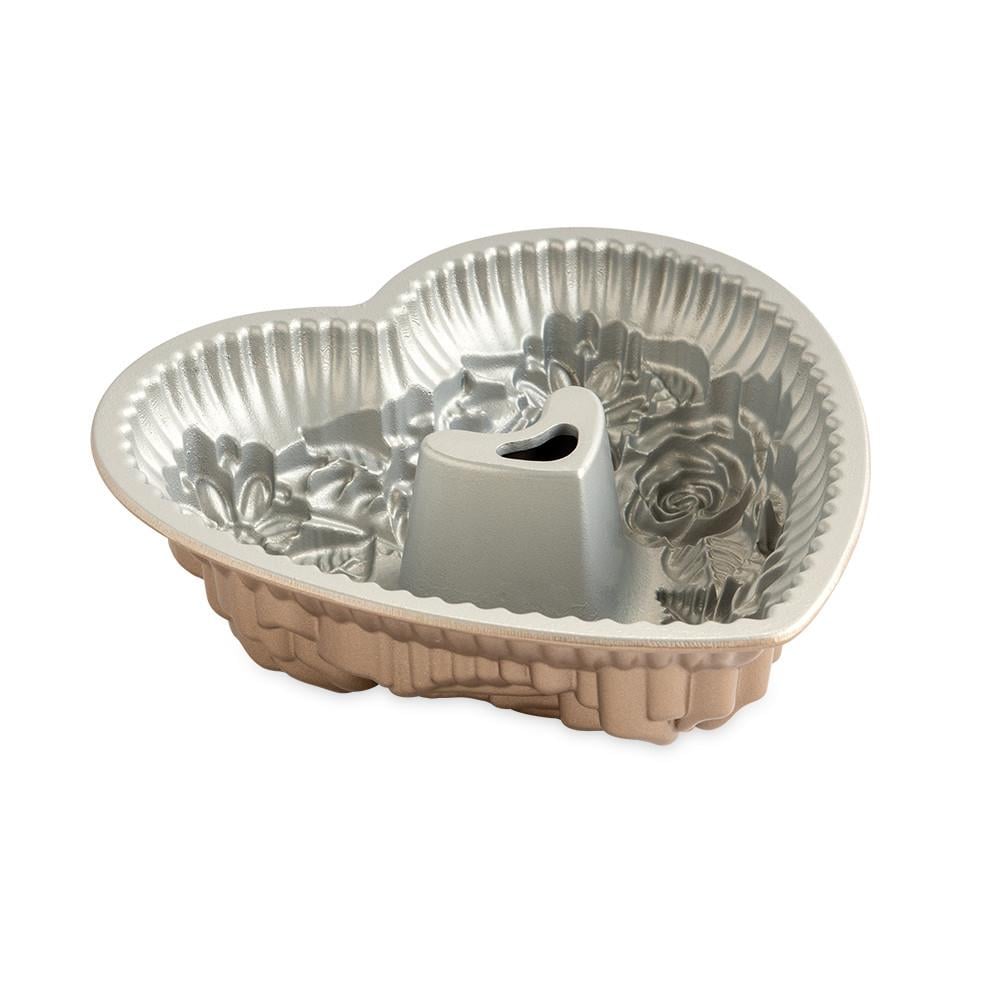 Nordicware Çiçekli Kalp Bundt Kek KalıbıCHEF&CO