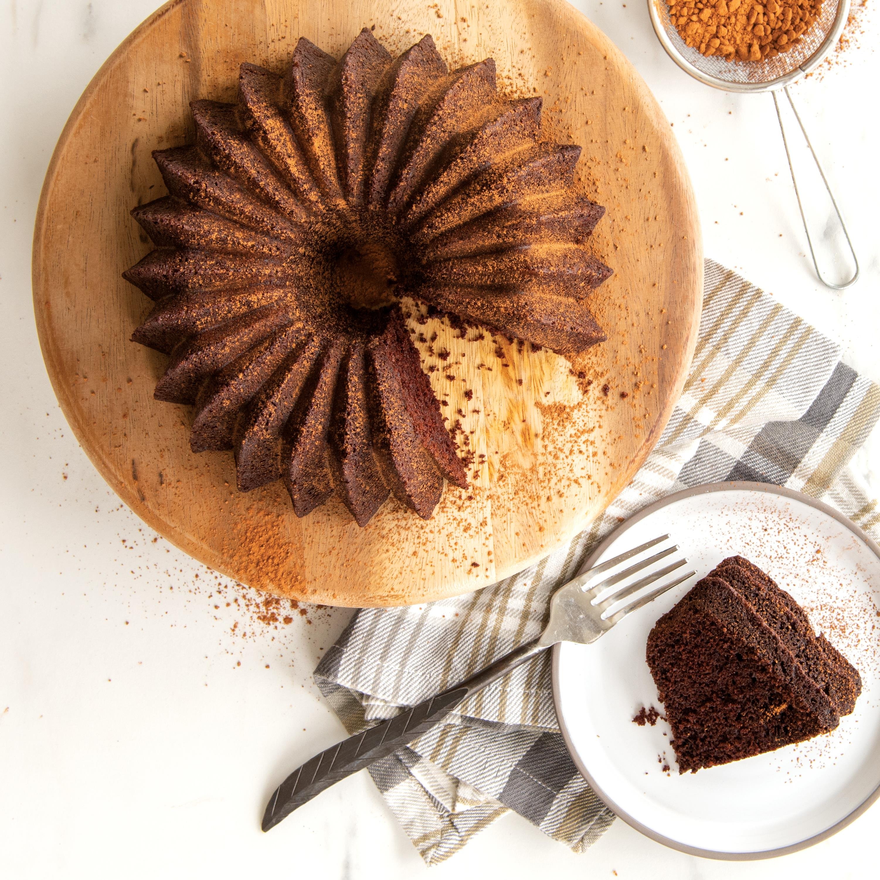 Nordicware Brillance Bundt Kek Kalıbı - 5 Cup