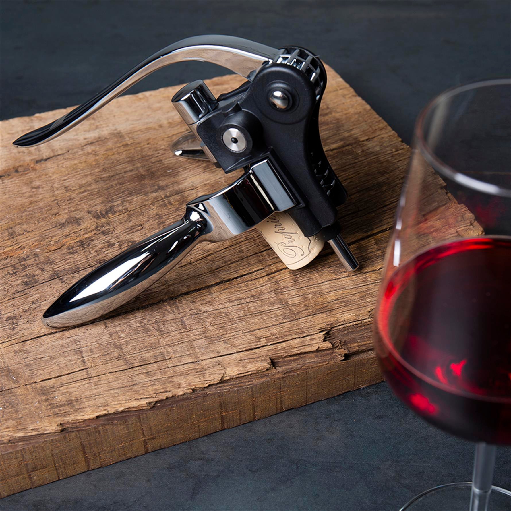 Vacu Vin Paslanma Çelik Kaldıraçlı & Tavşan Tirbuşon Yatay - Siyah Kutulu